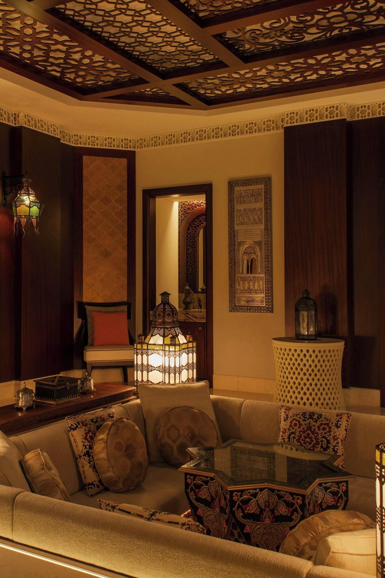 Suite Garden View King Bed