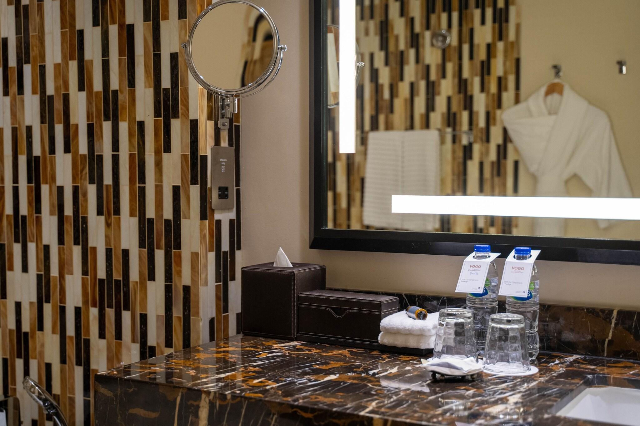 Double Deluxe Golf View