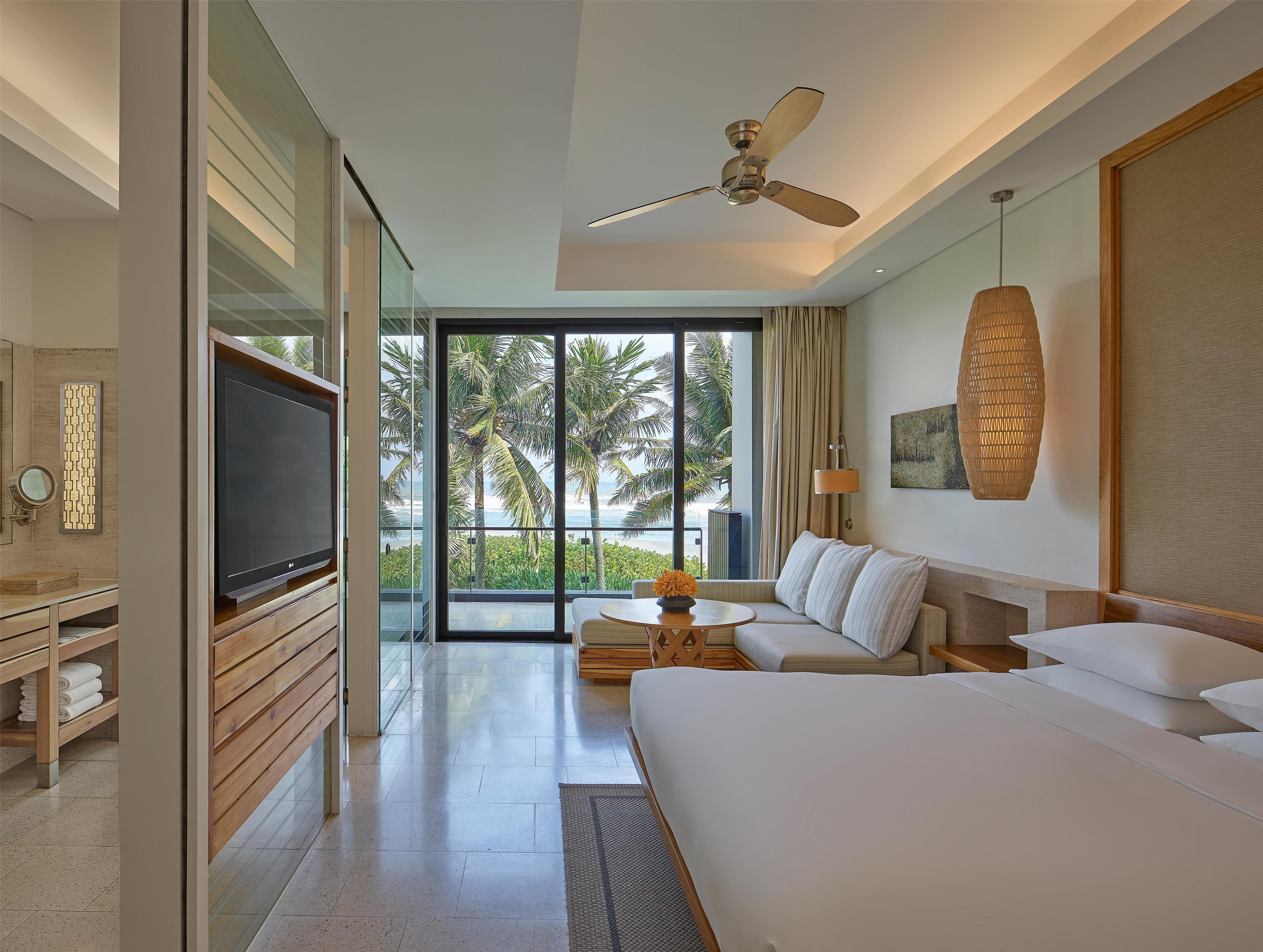 Double Ocean View King Bed
