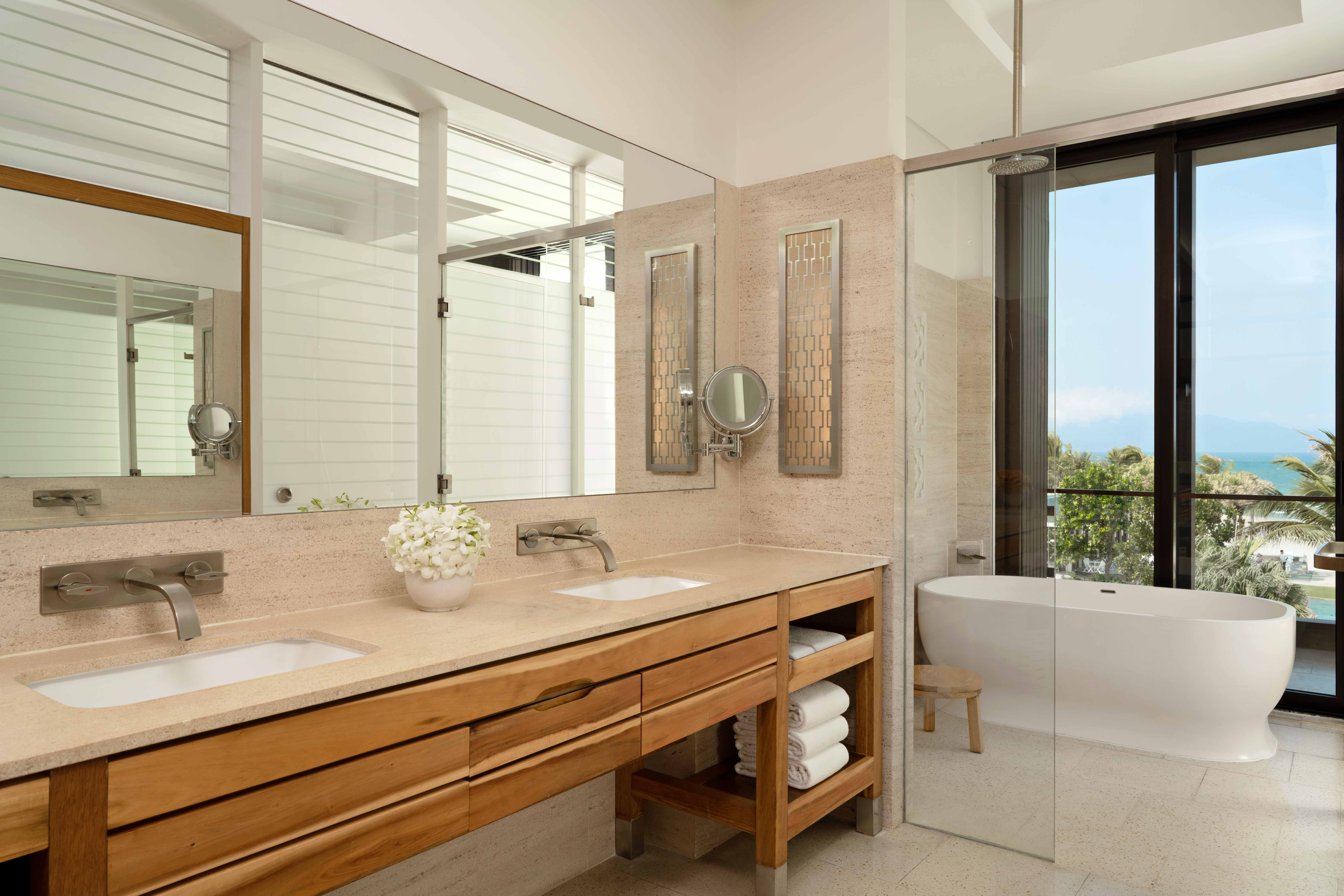 Double Ocean View King Bed