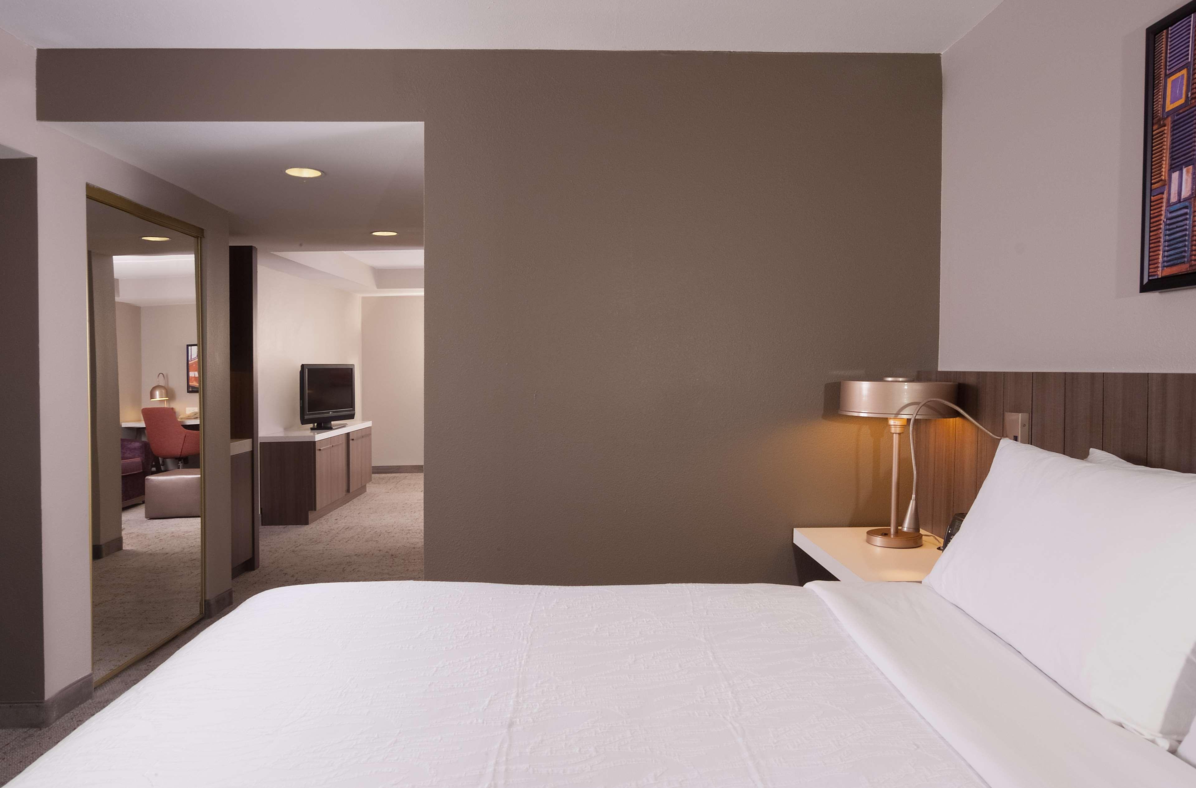 Junior Suite King Size Bed