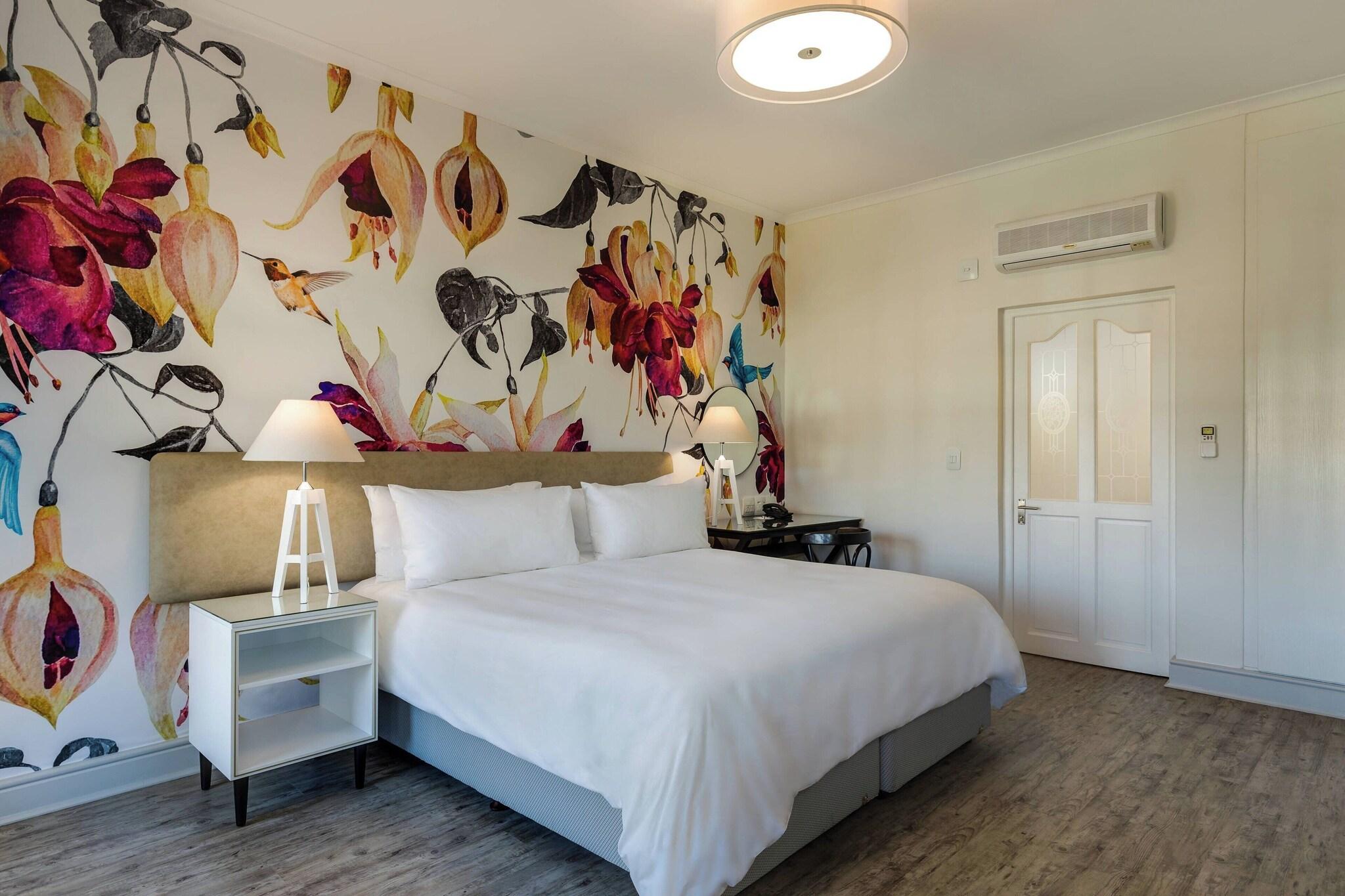 Double Deluxe King Bed