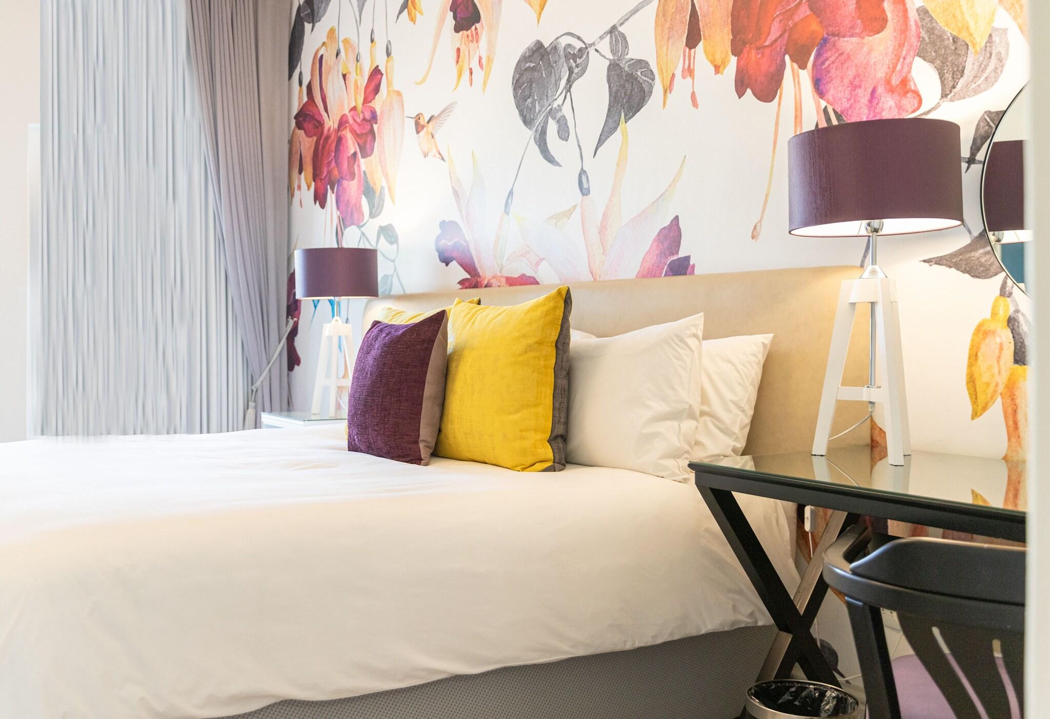 Double Deluxe King Bed