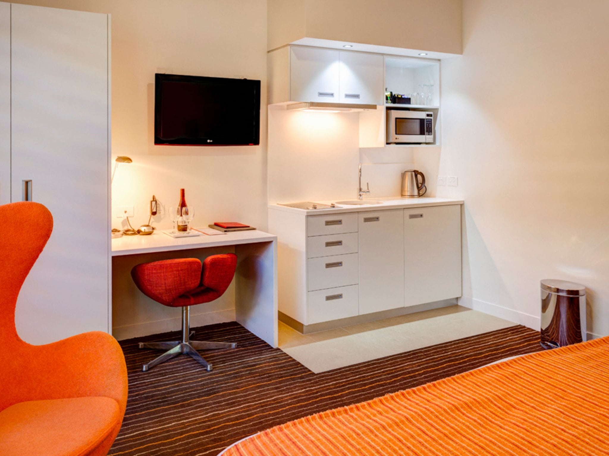 Double Connecting Room