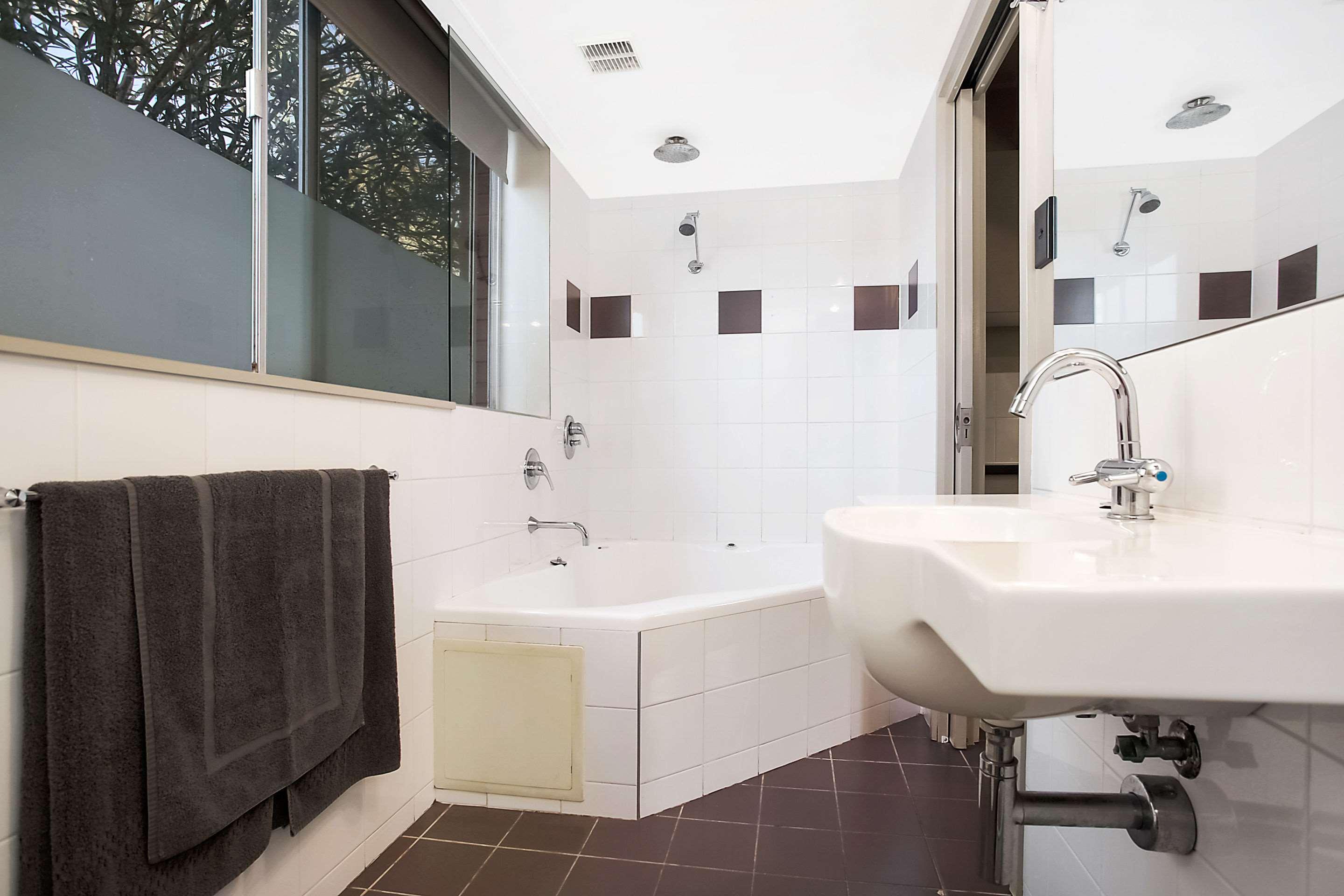 Suite Two Queen Beds