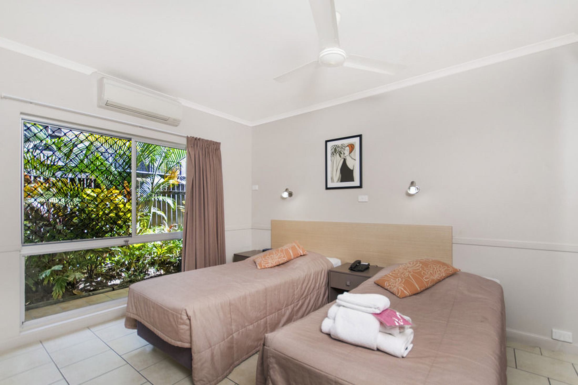 Double or Twin Standard