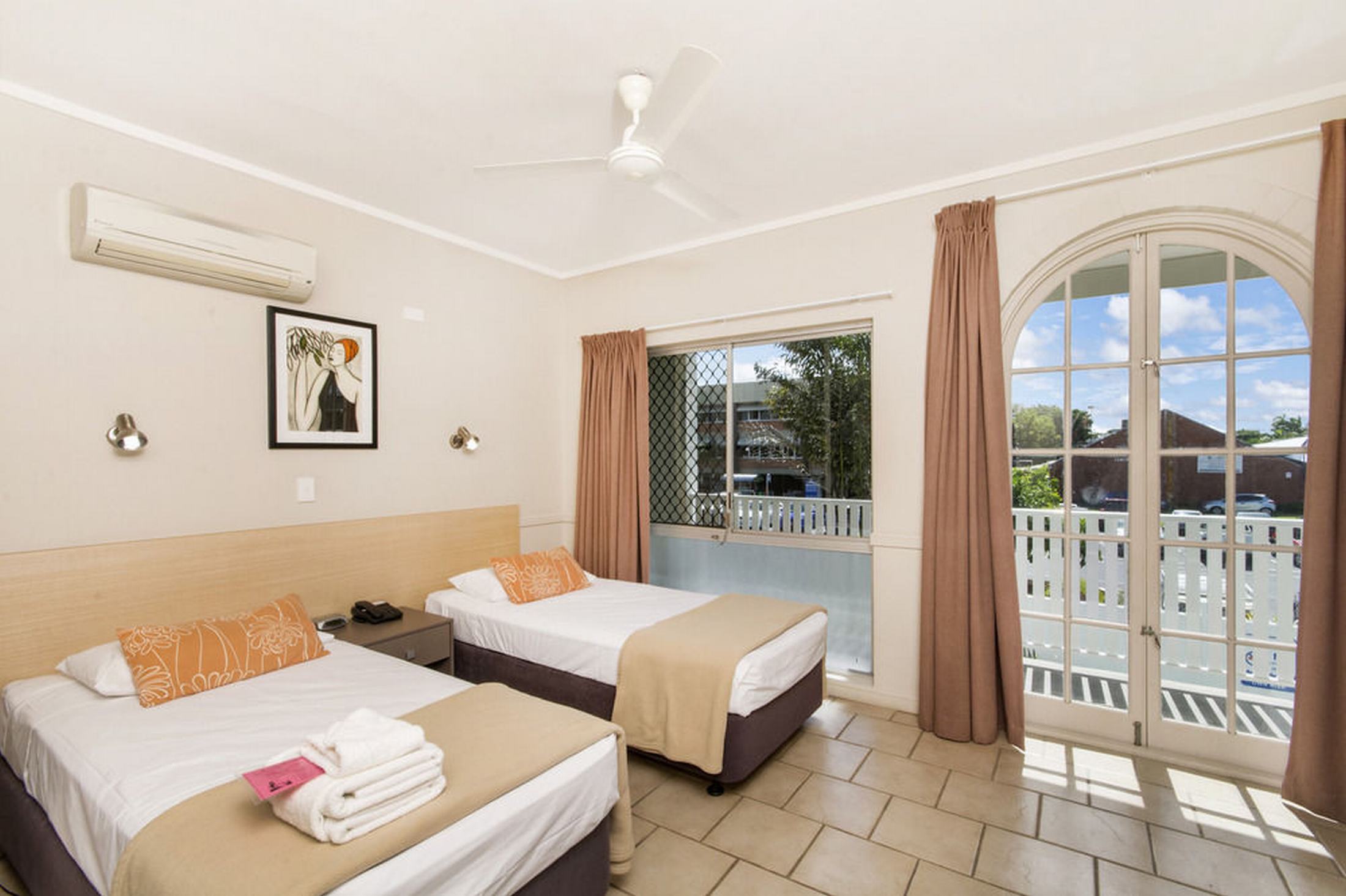 Double or Twin Standard