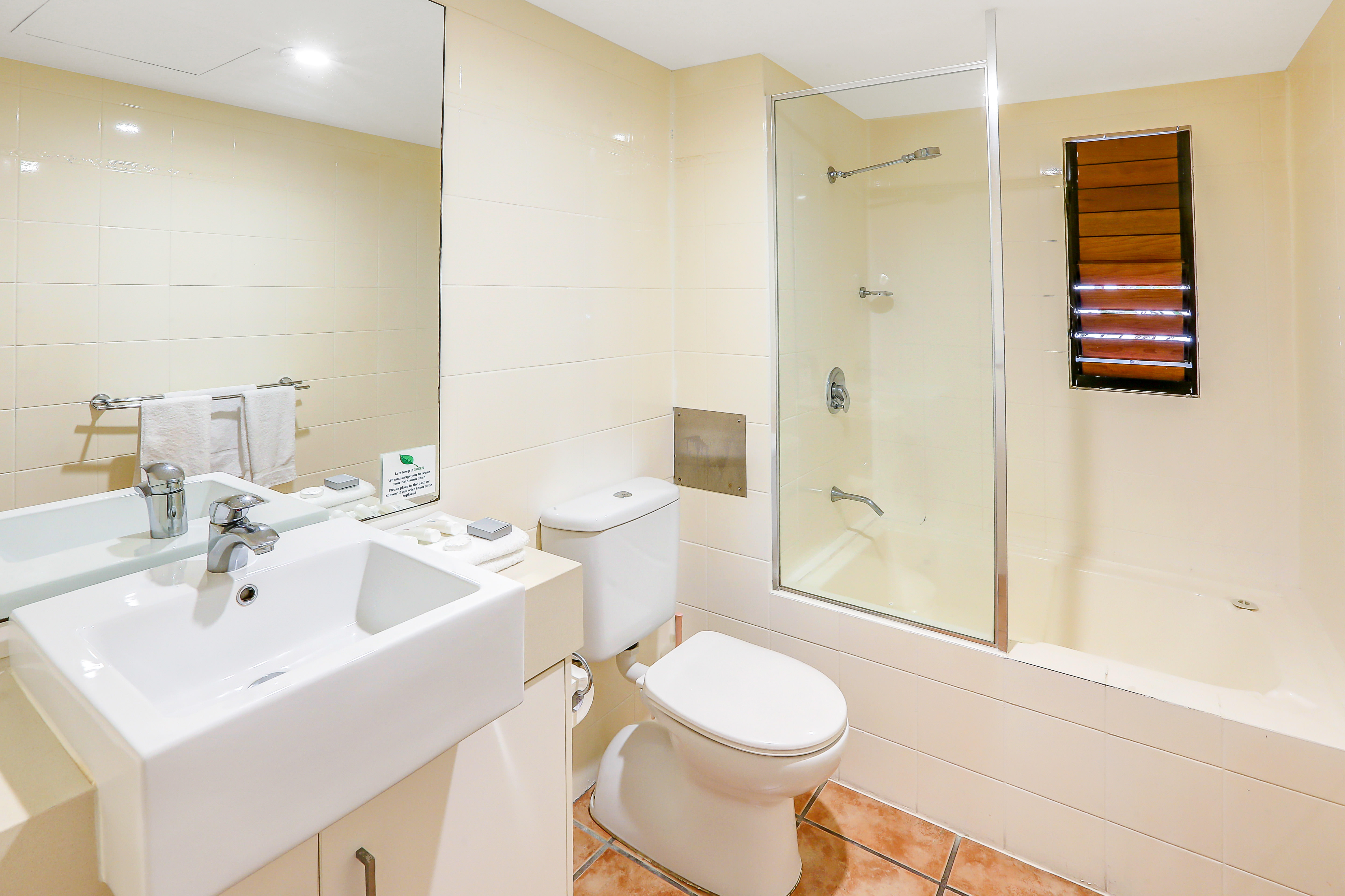 Studio Partial Ocean View