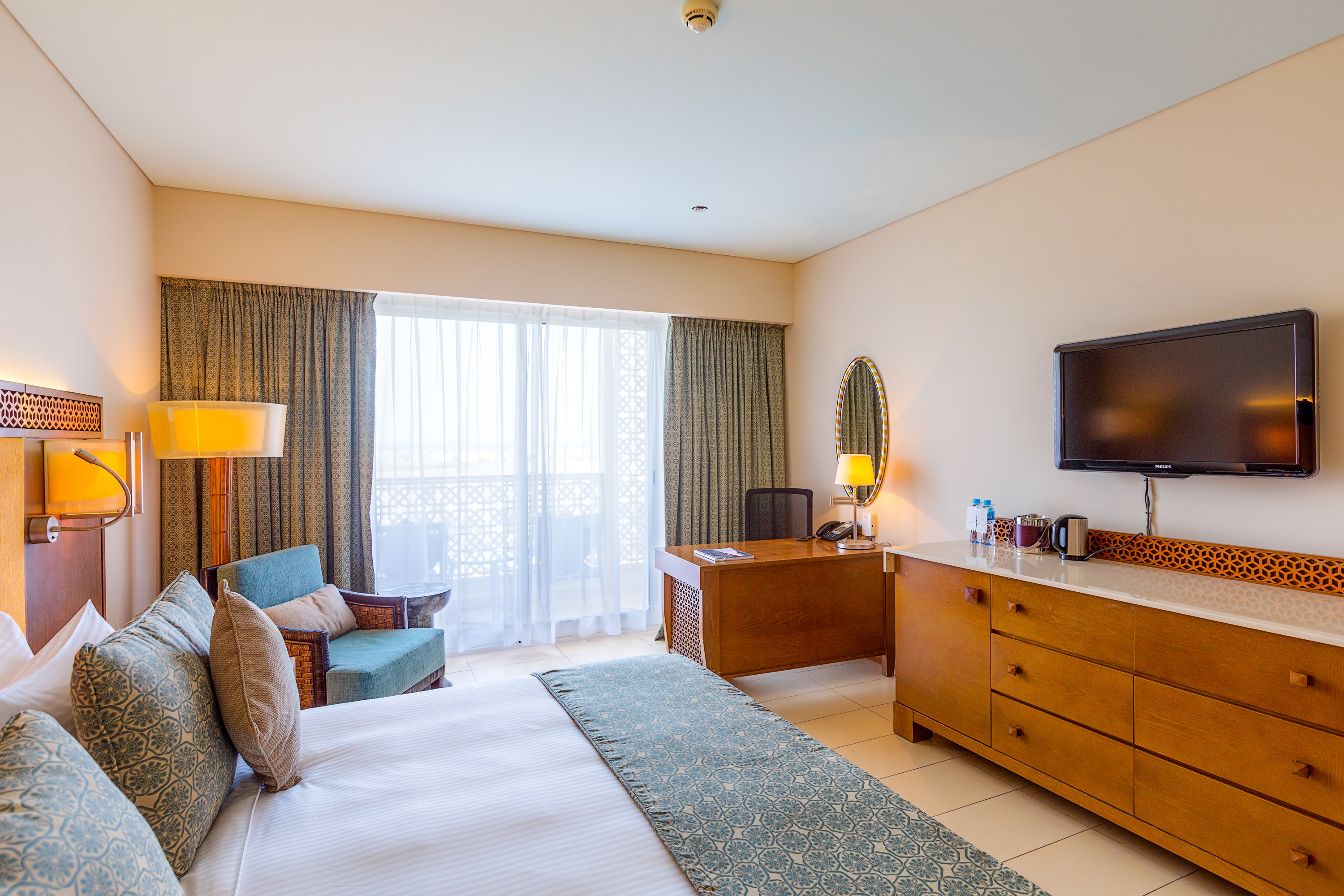 Double or Twin Deluxe King Bed