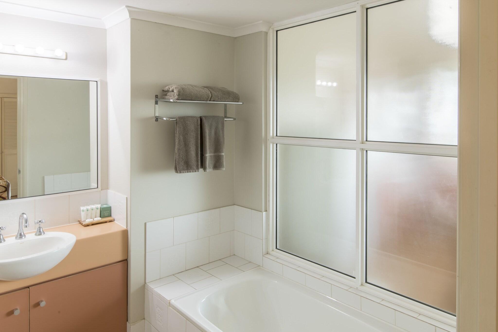 Apartment Garden View One Bedroom