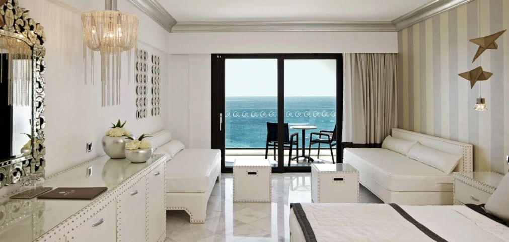 Double or Twin Superior Sea View