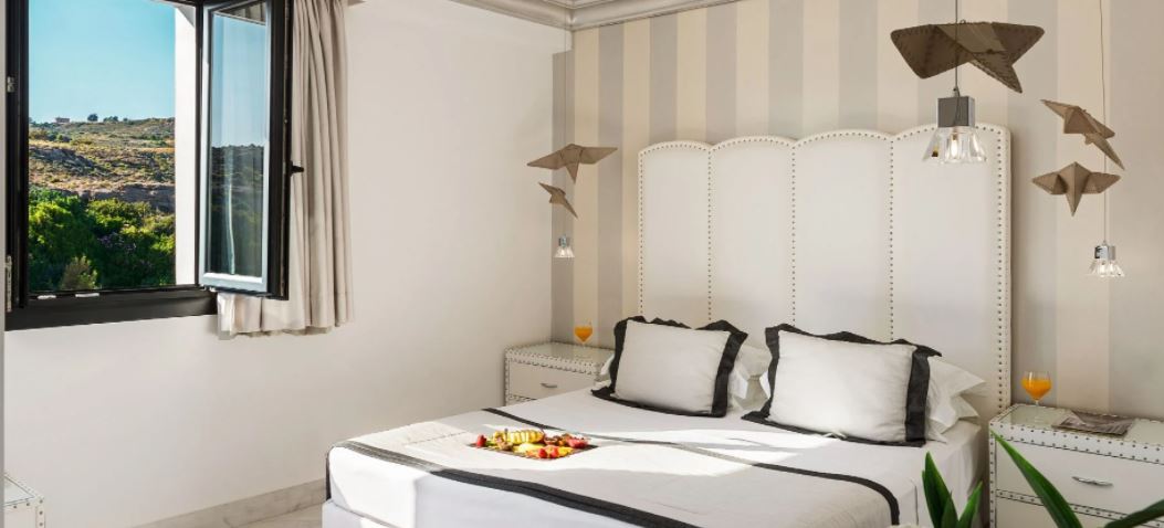 Single Mountain View