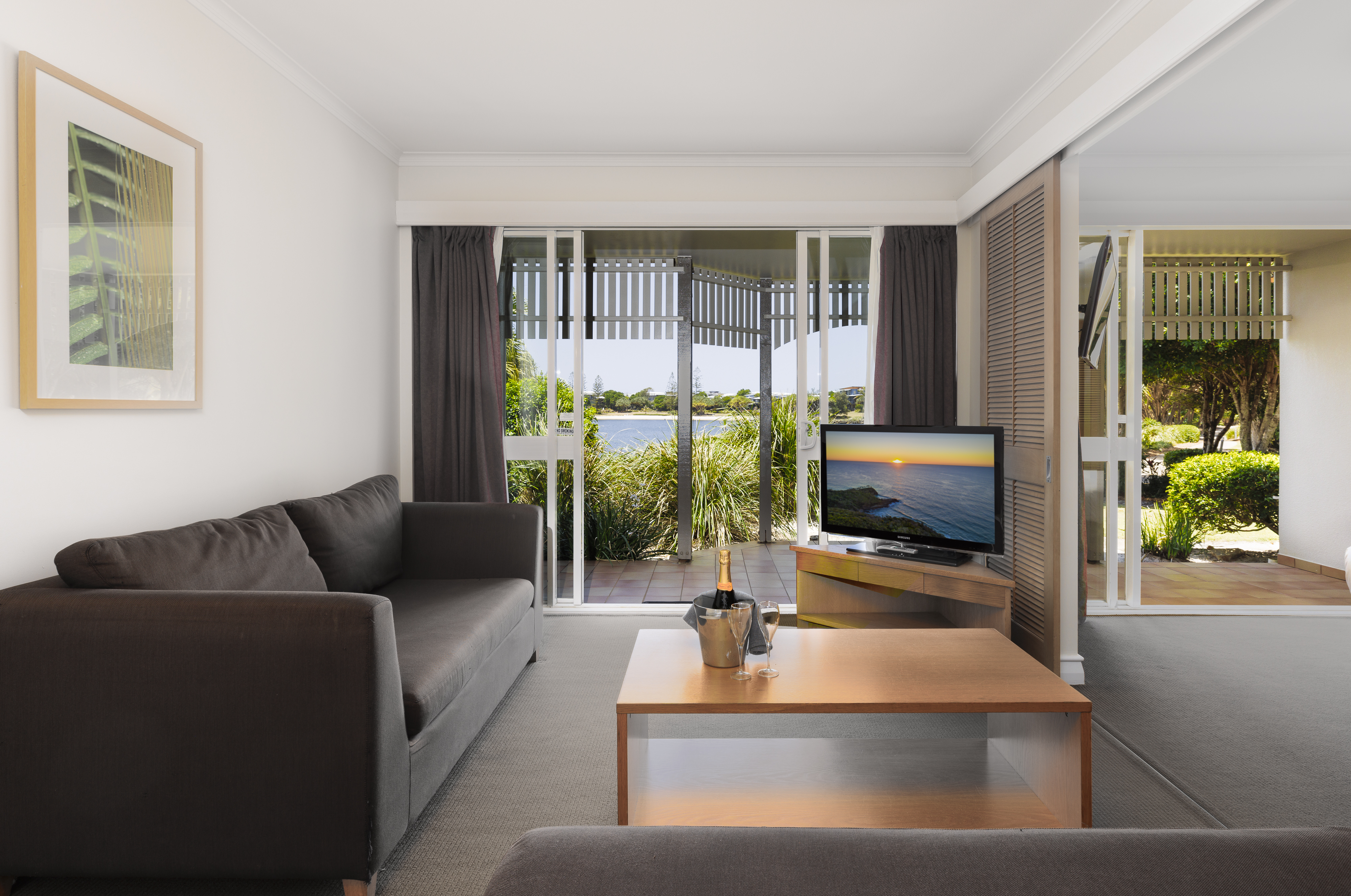 Suite King Bed One Bedroom 