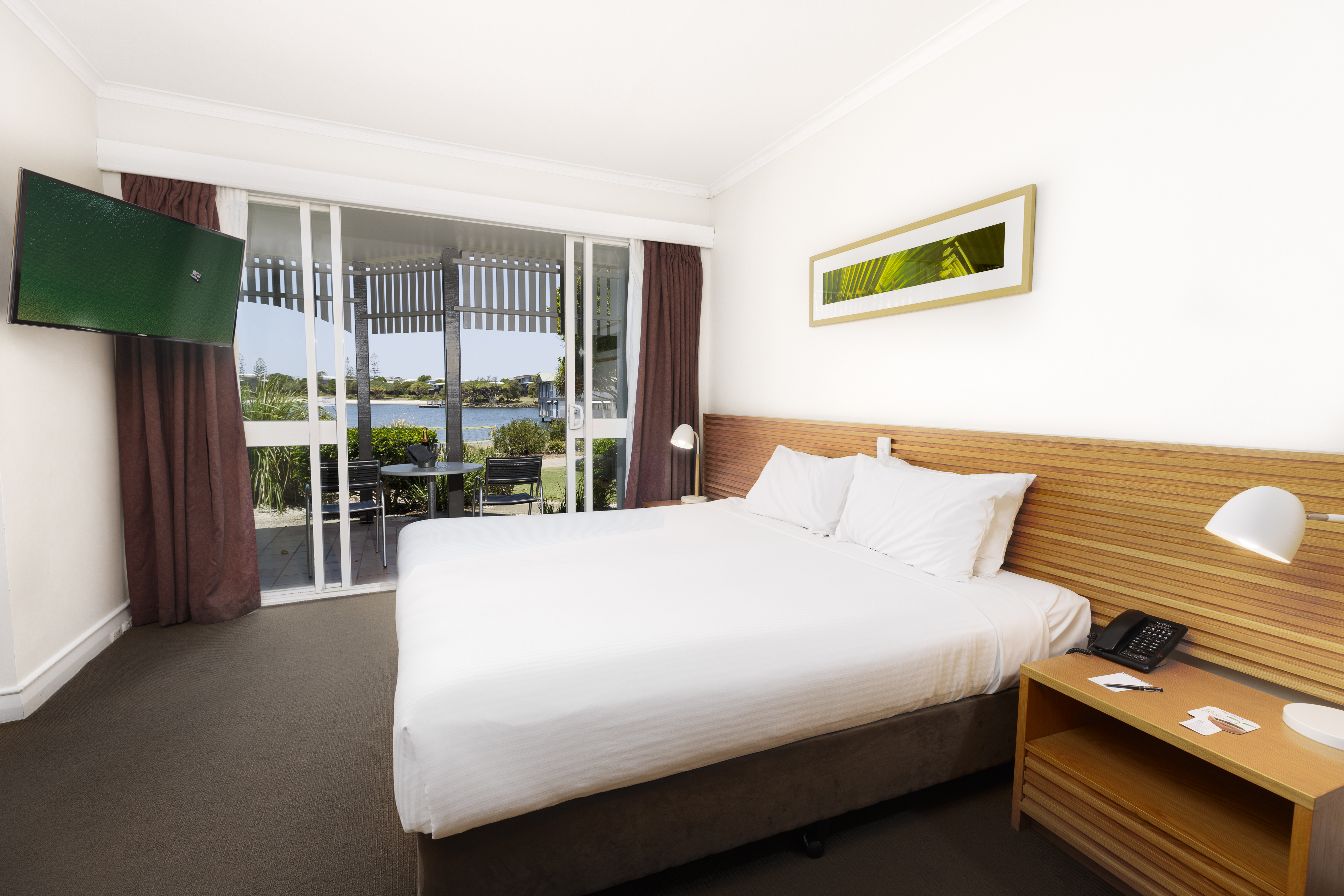 Suite King Bed One Bedroom 