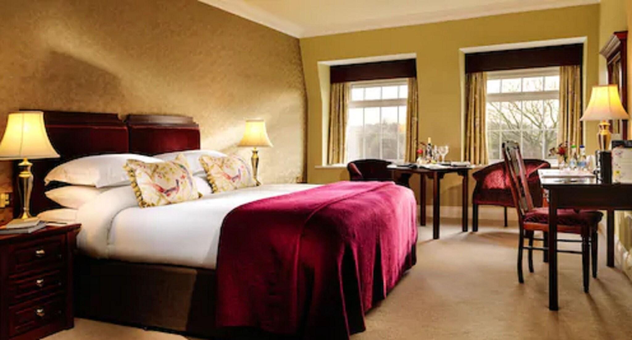 Double Superior King Bed