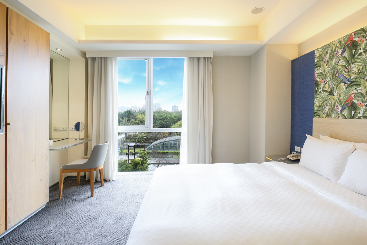 Double Deluxe City View