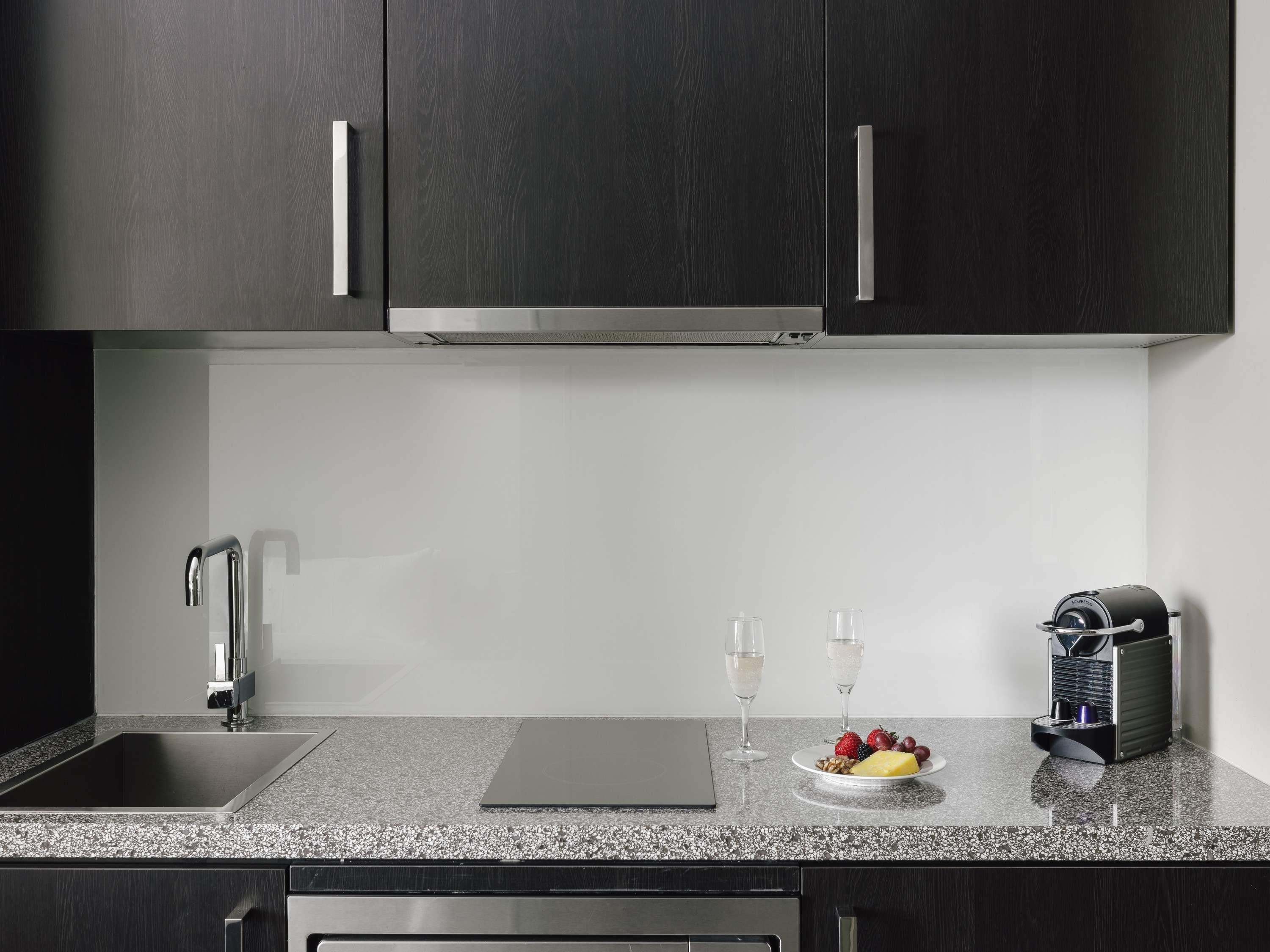 Apartment Deluxe One Bedroom