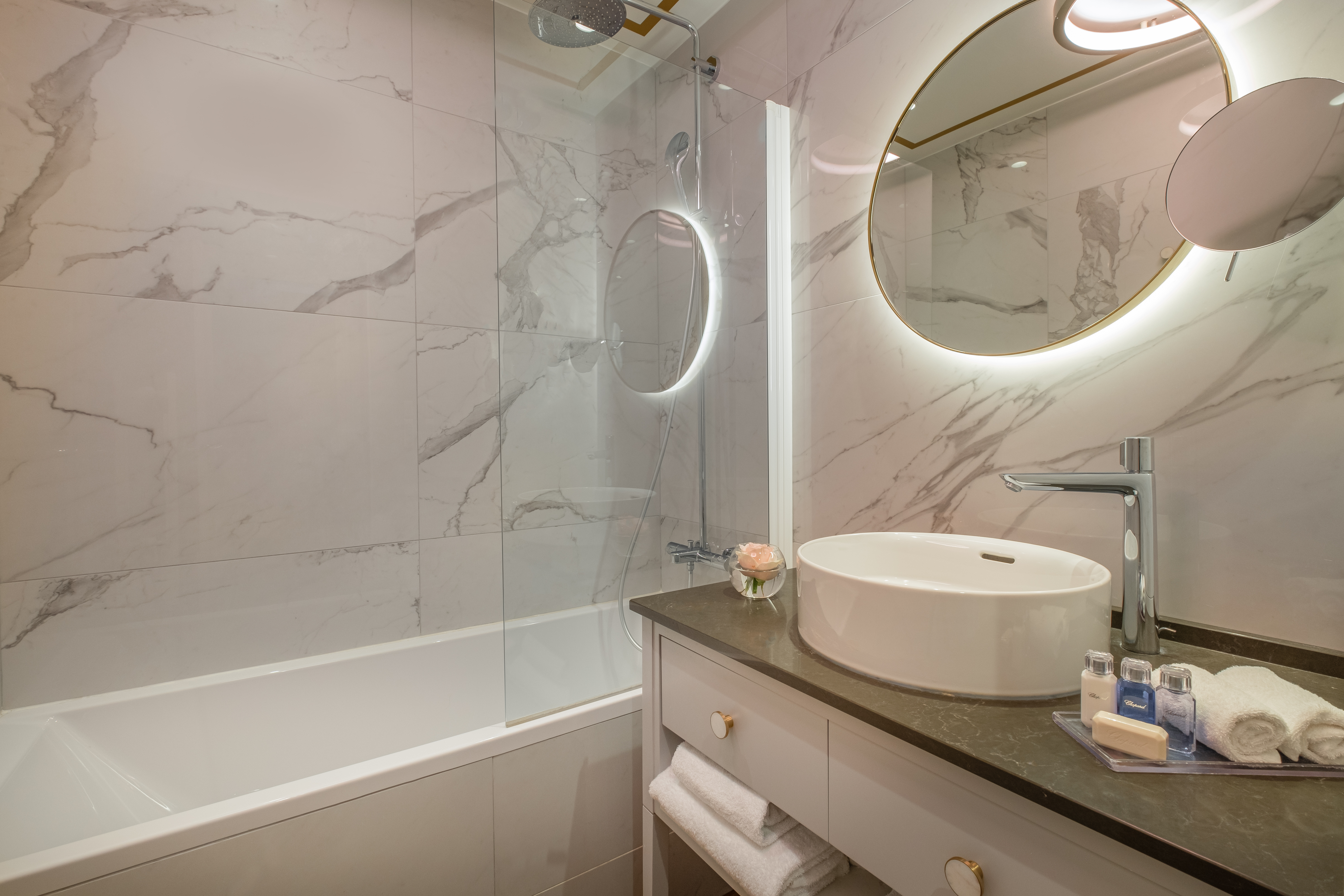 Double or Twin Executive