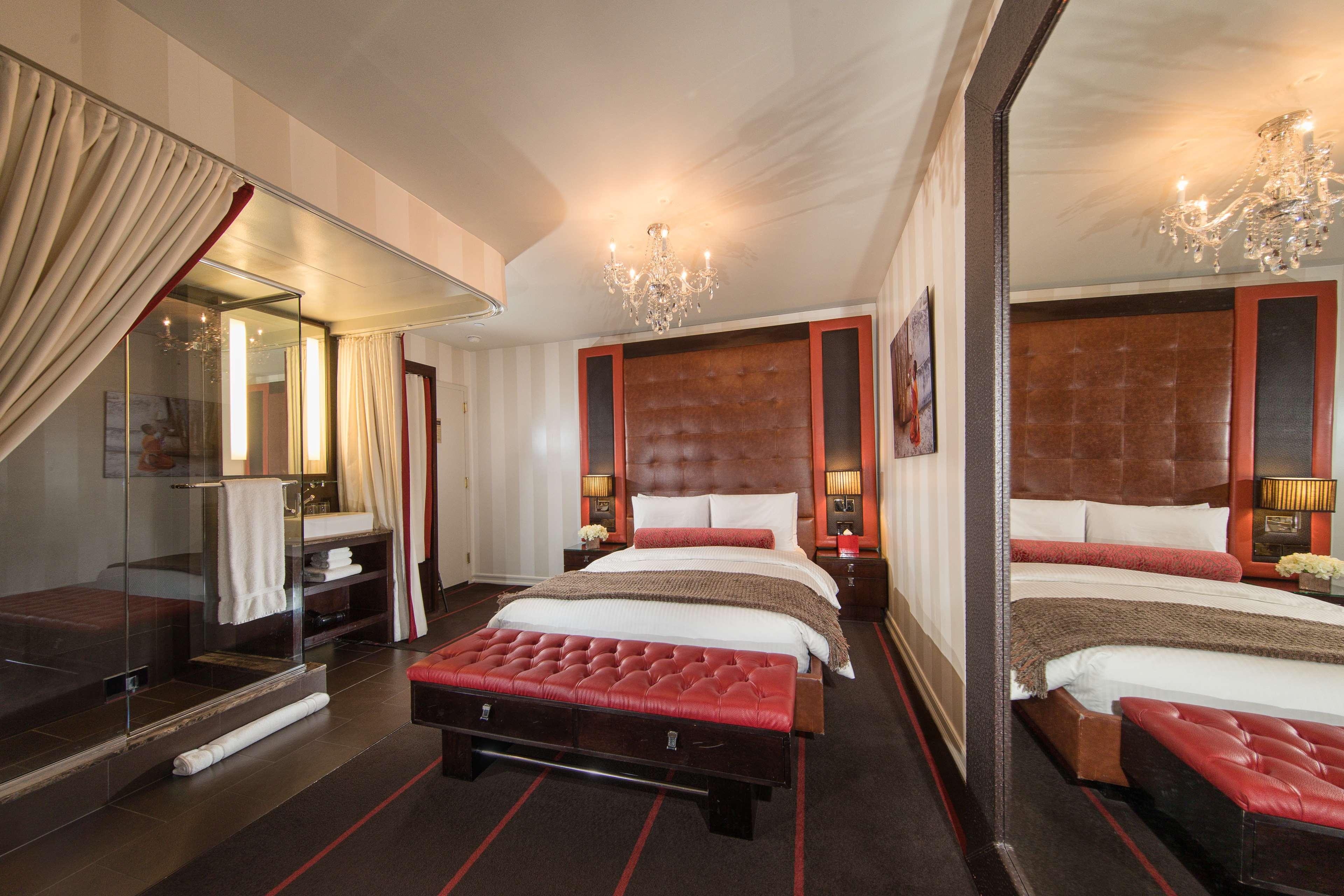 Room Deluxe Queen Bed