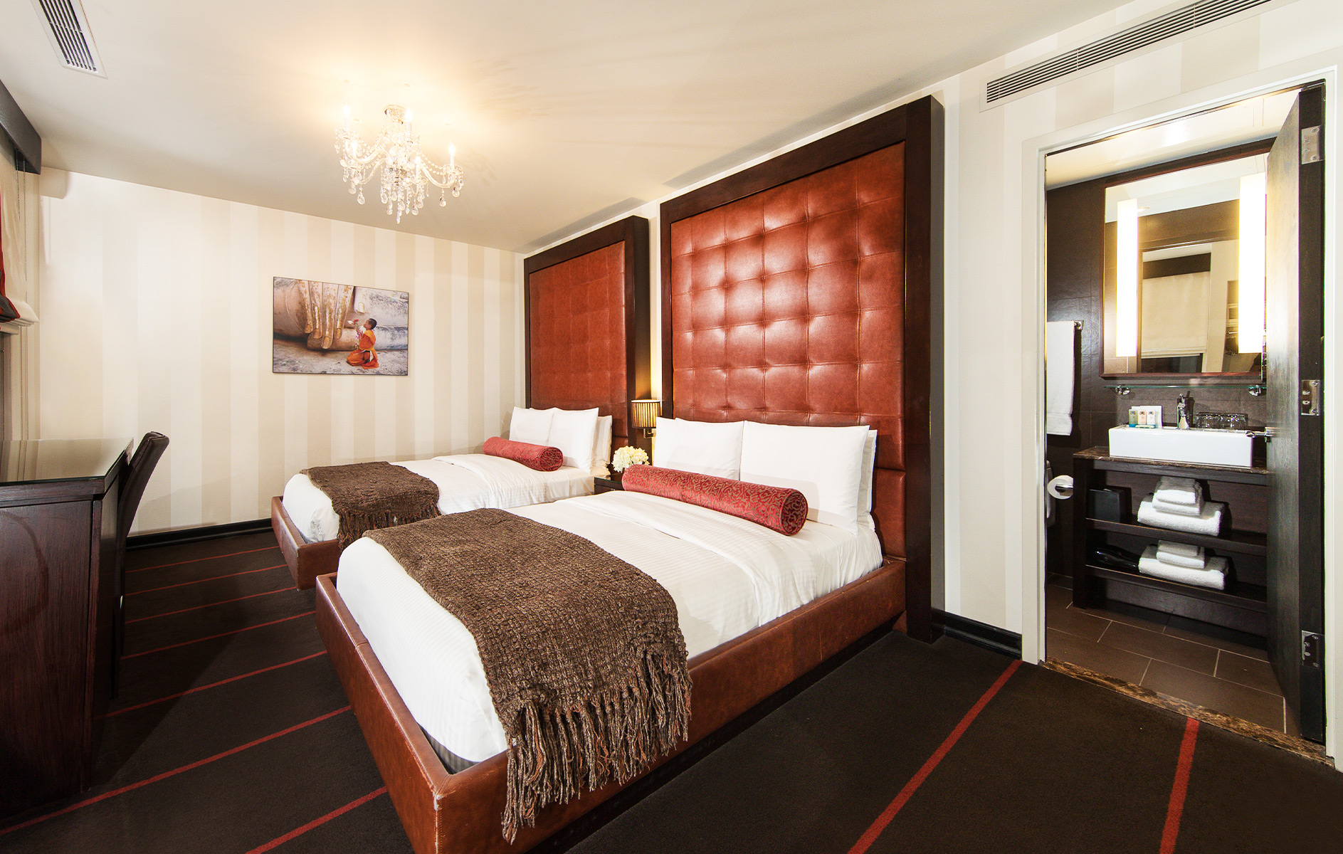 Room Deluxe Two Double Beds