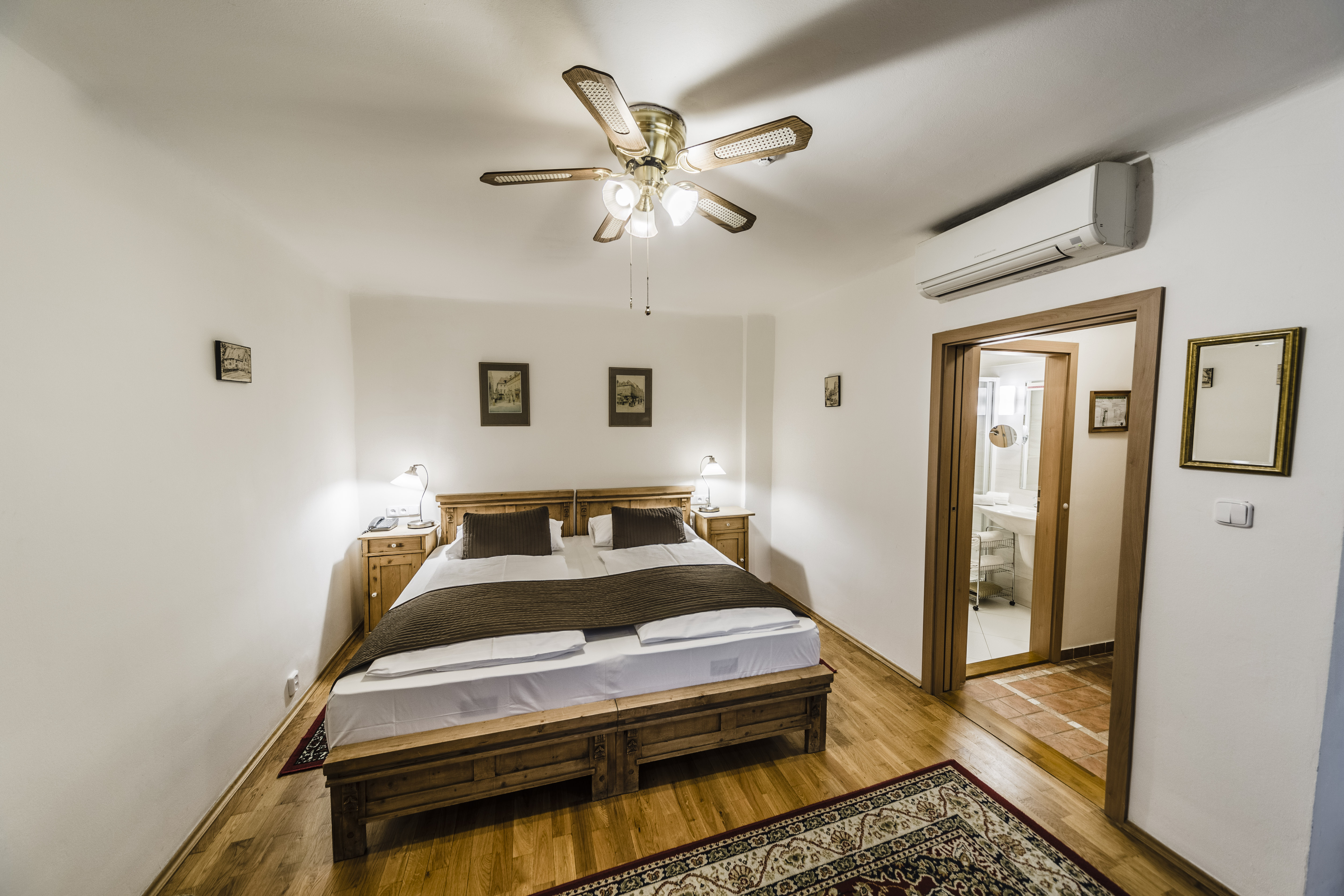 Double or Twin Standard