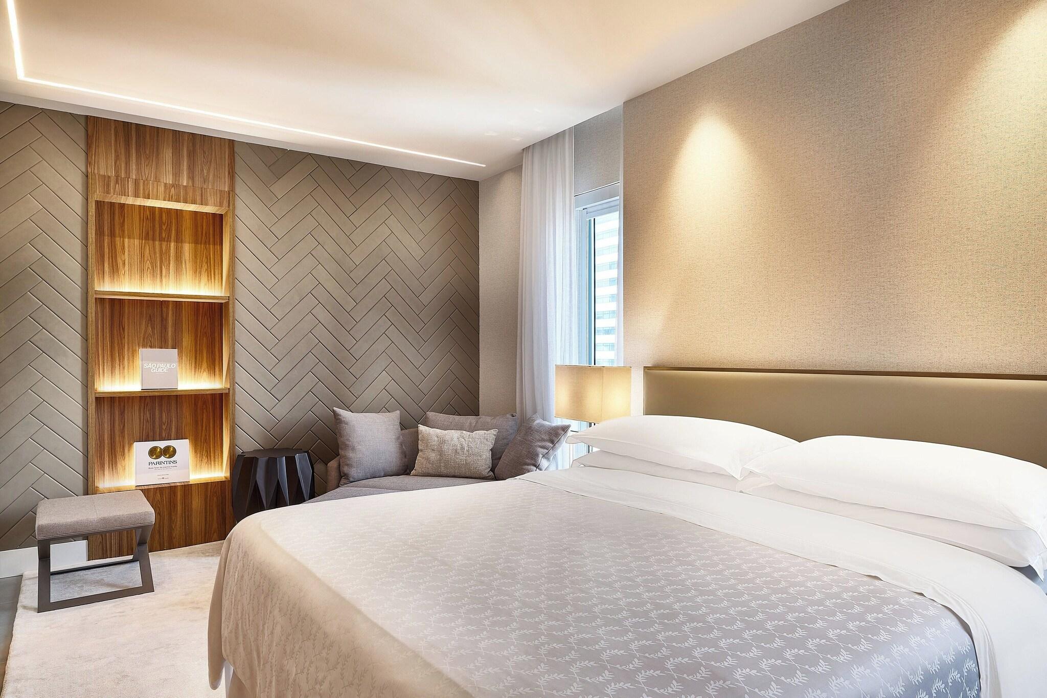 Double Premium Non Smoking