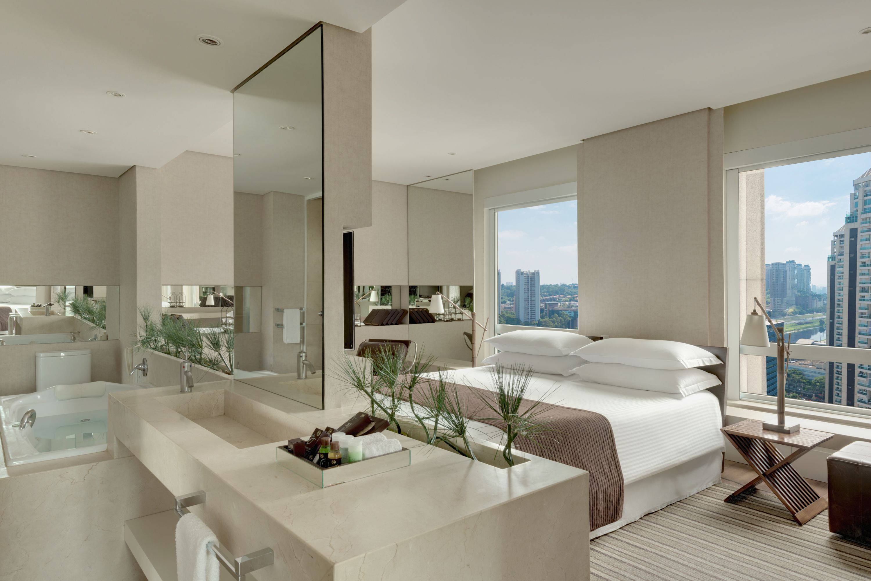 Single Executive King Bed