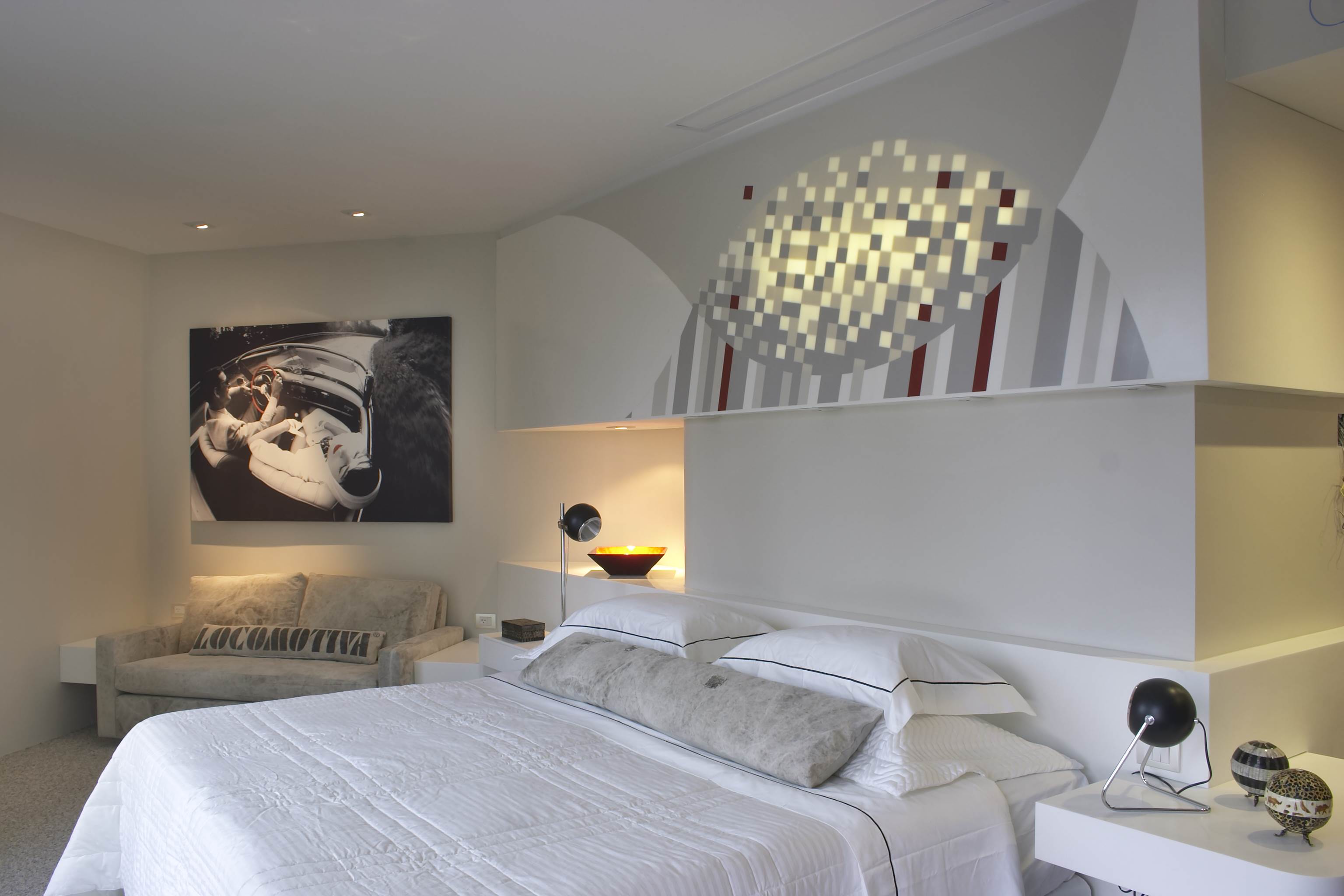 Single Executive King Bed