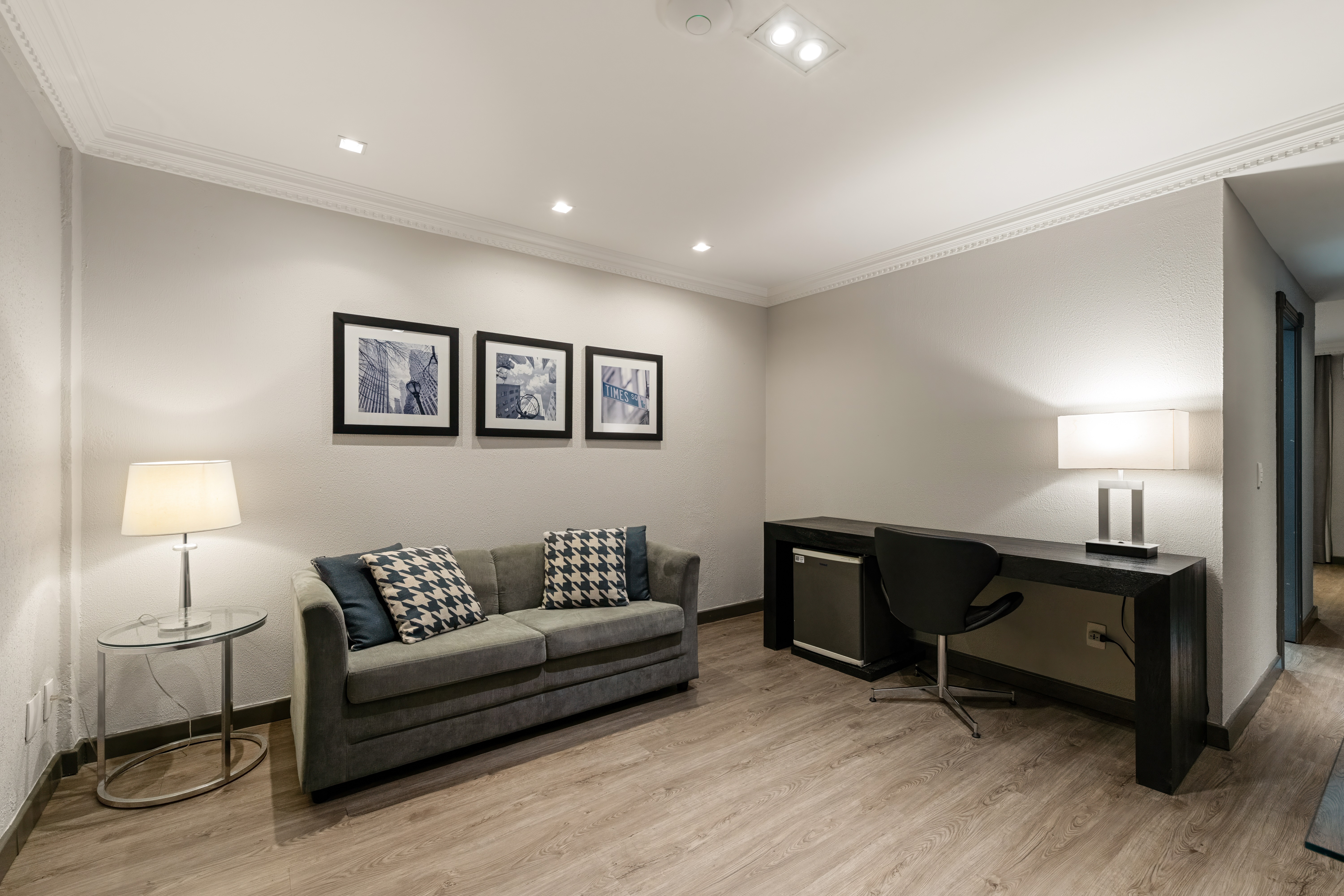 Single Deluxe Superior