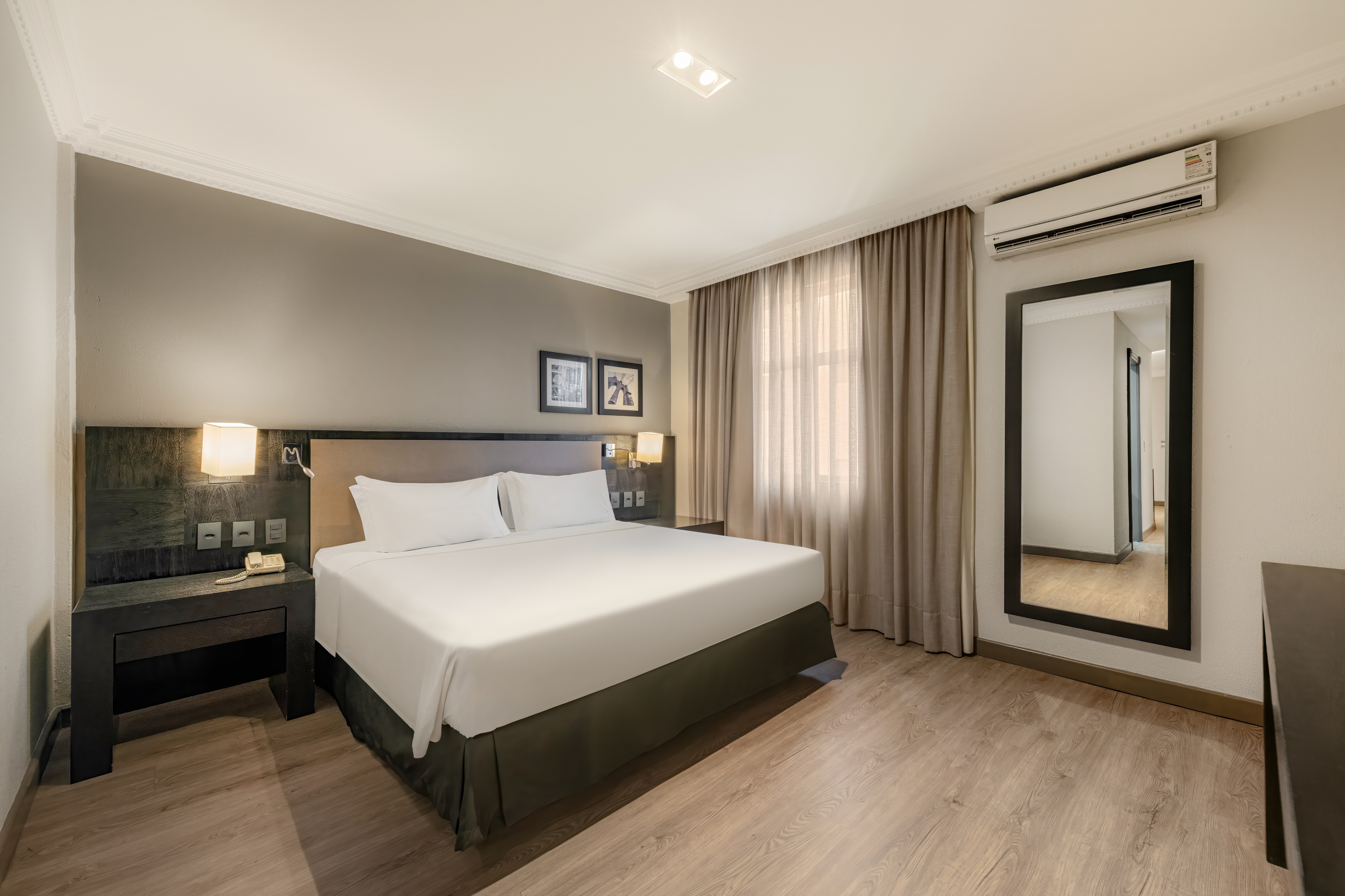 Triple Deluxe Superior