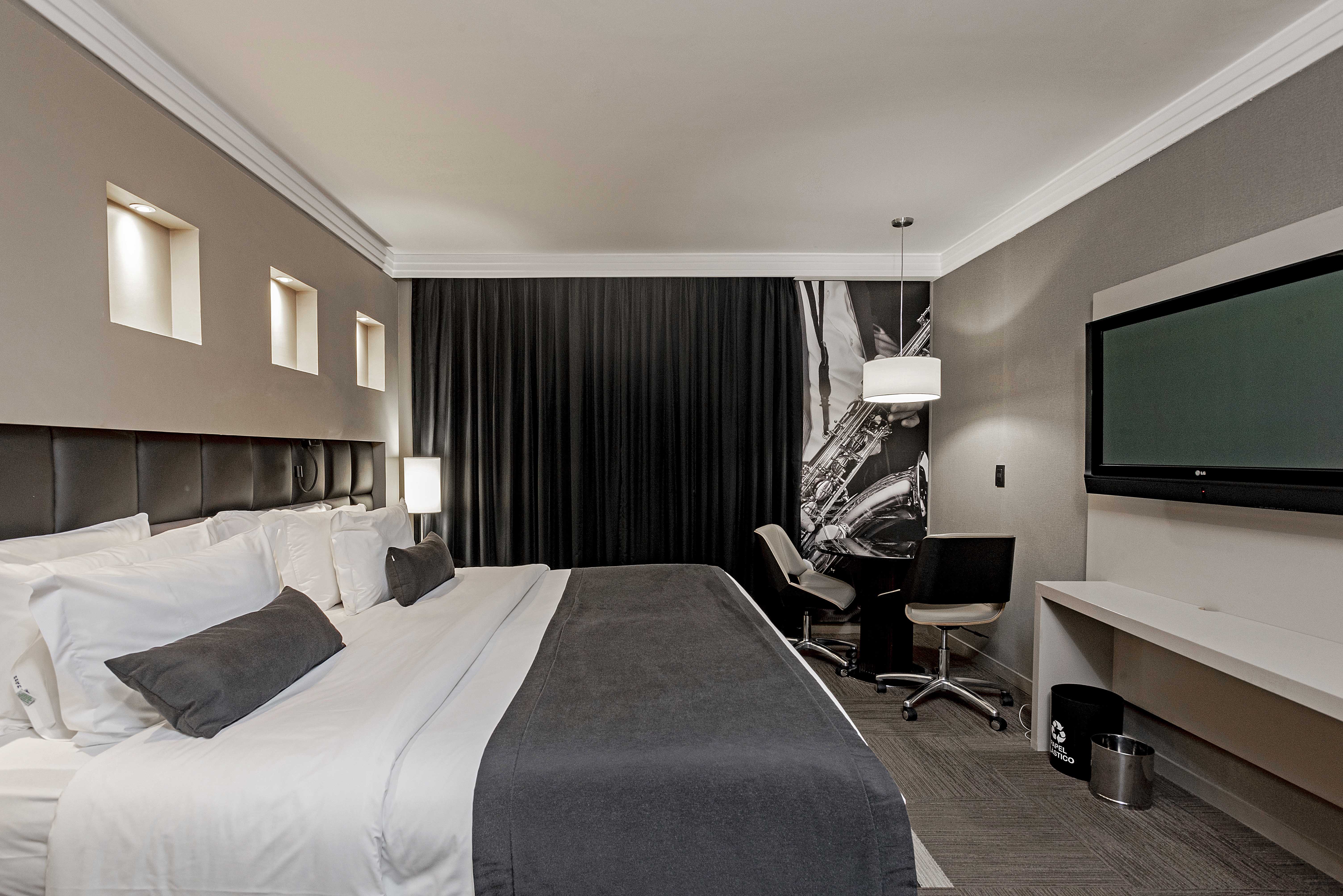 Double Deluxe Superior