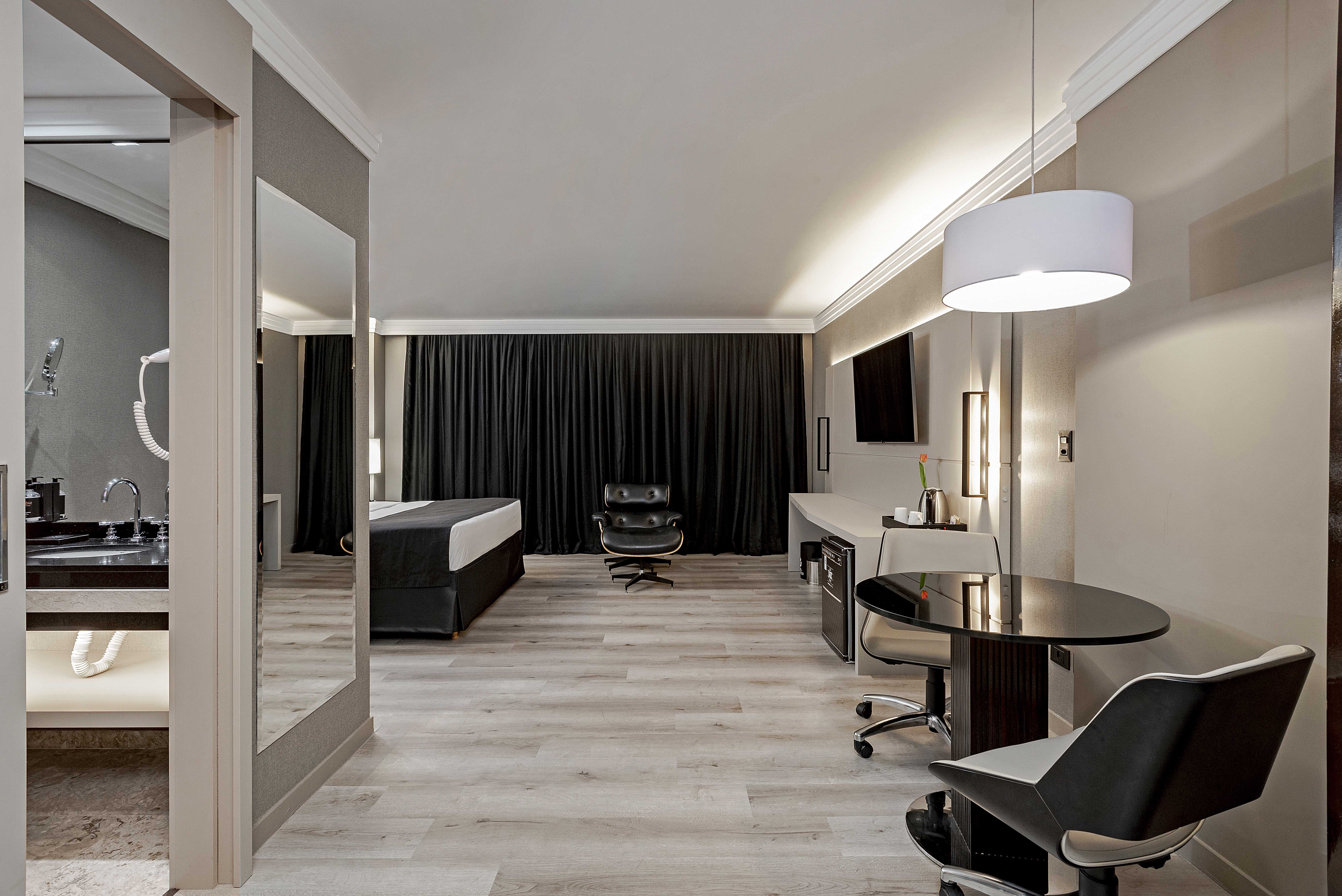 Double or Twin Deluxe