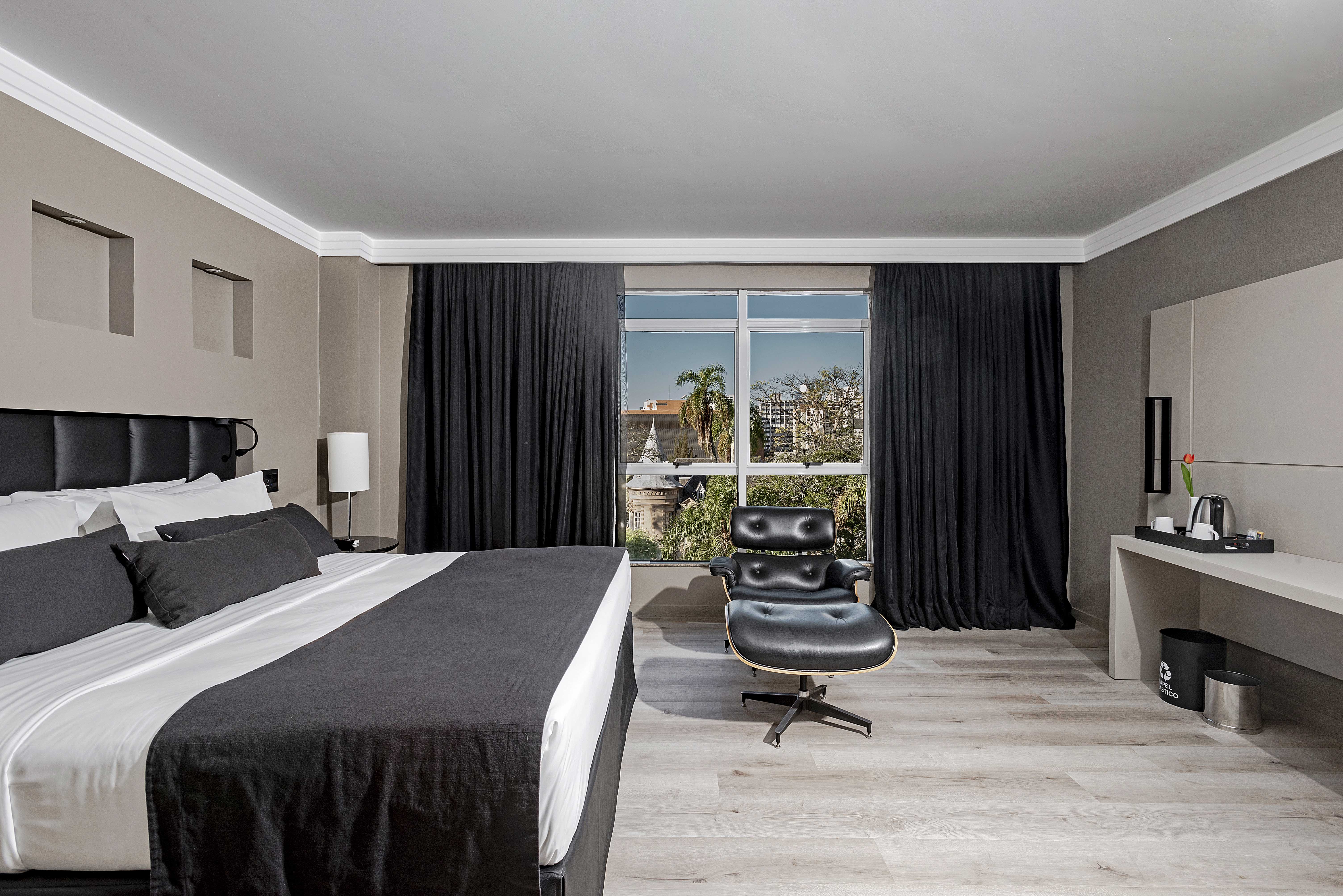 Double or Twin Deluxe