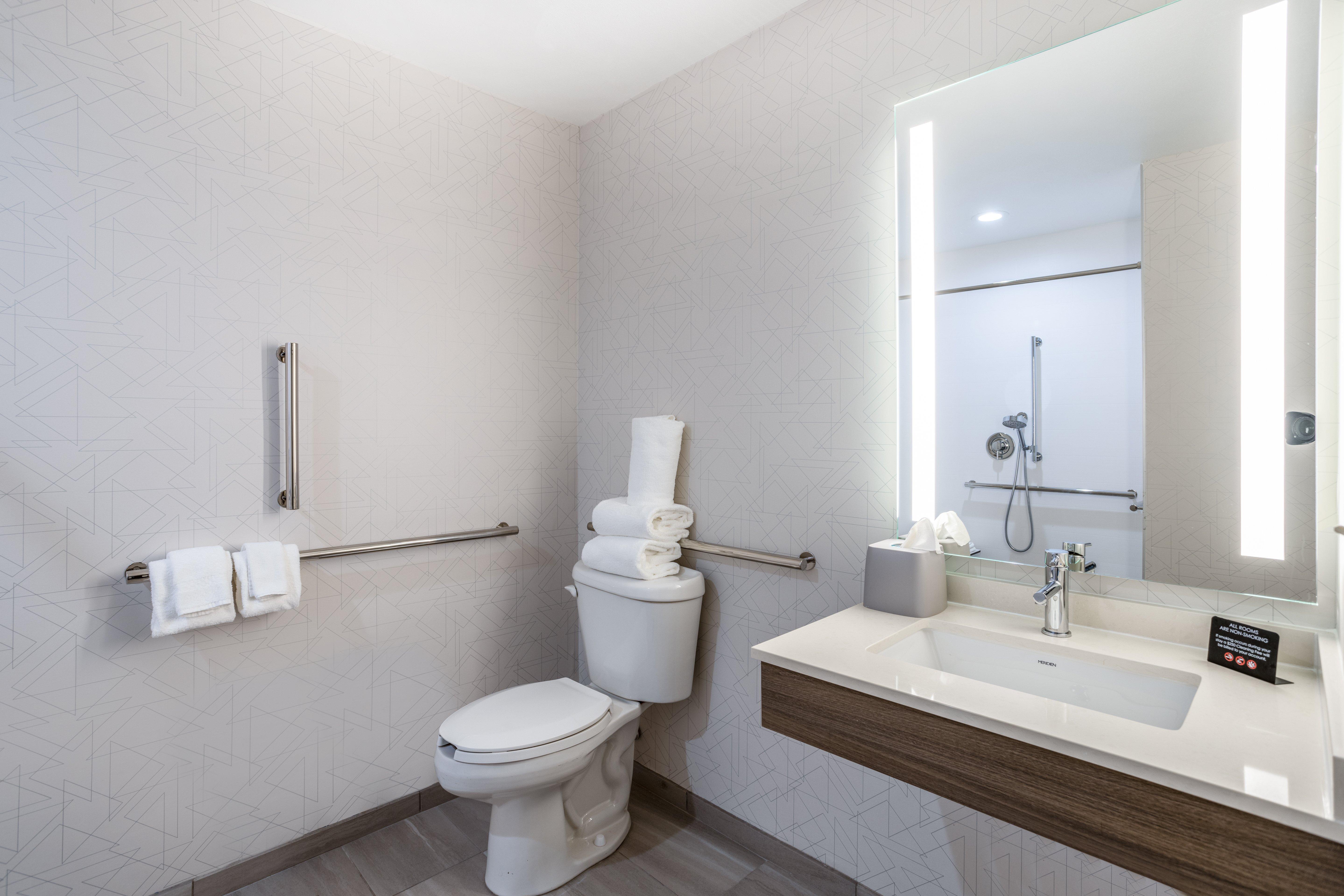 Room Accessible-two Queen Beds