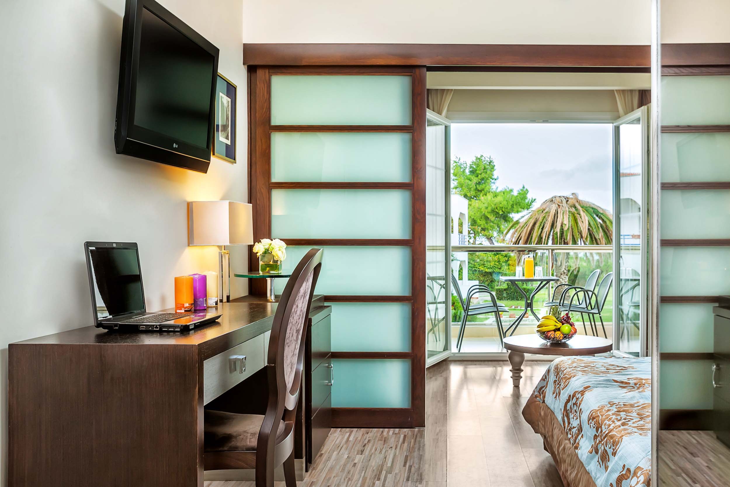 Family Room Side Sea View