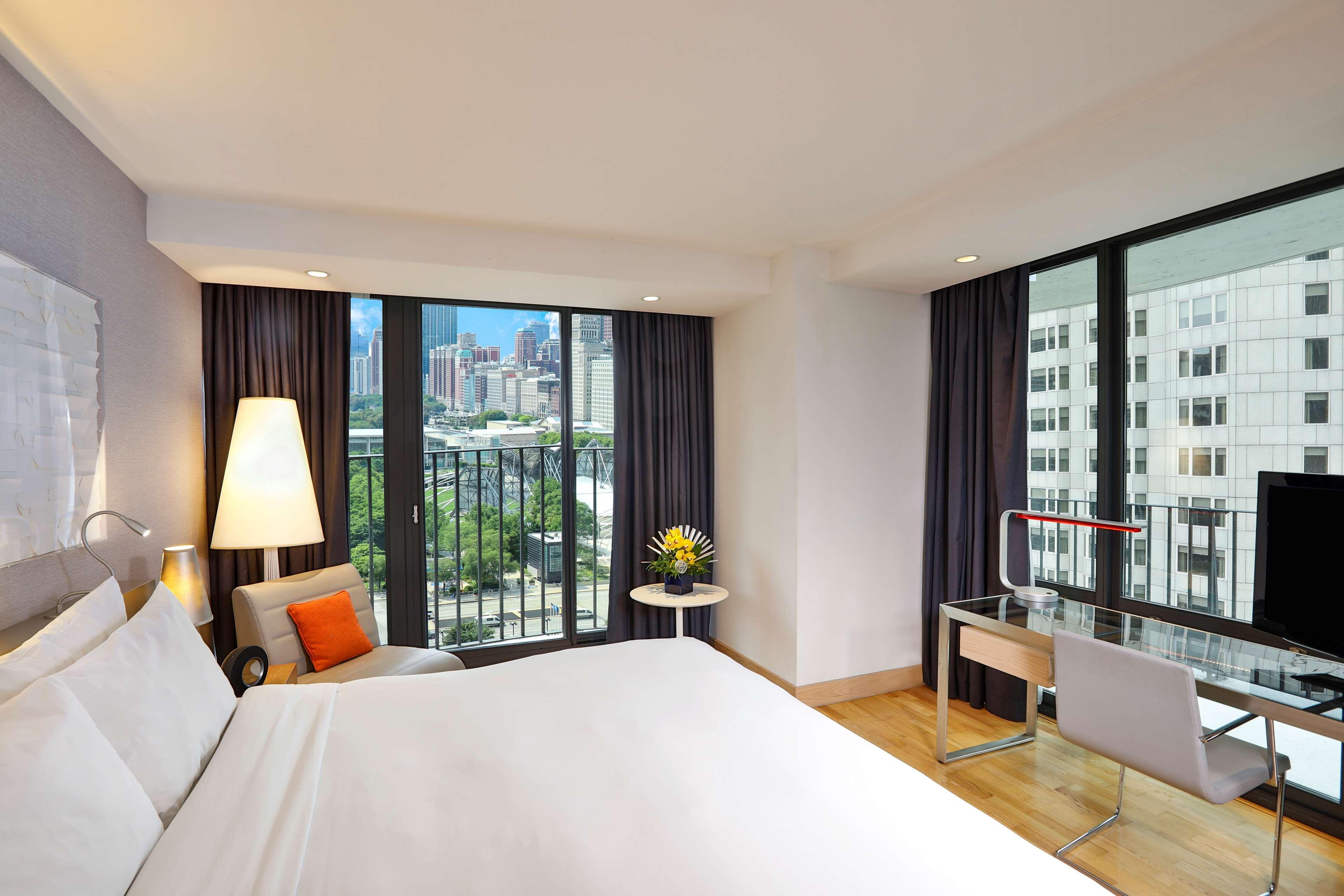 Room Executive King Bed