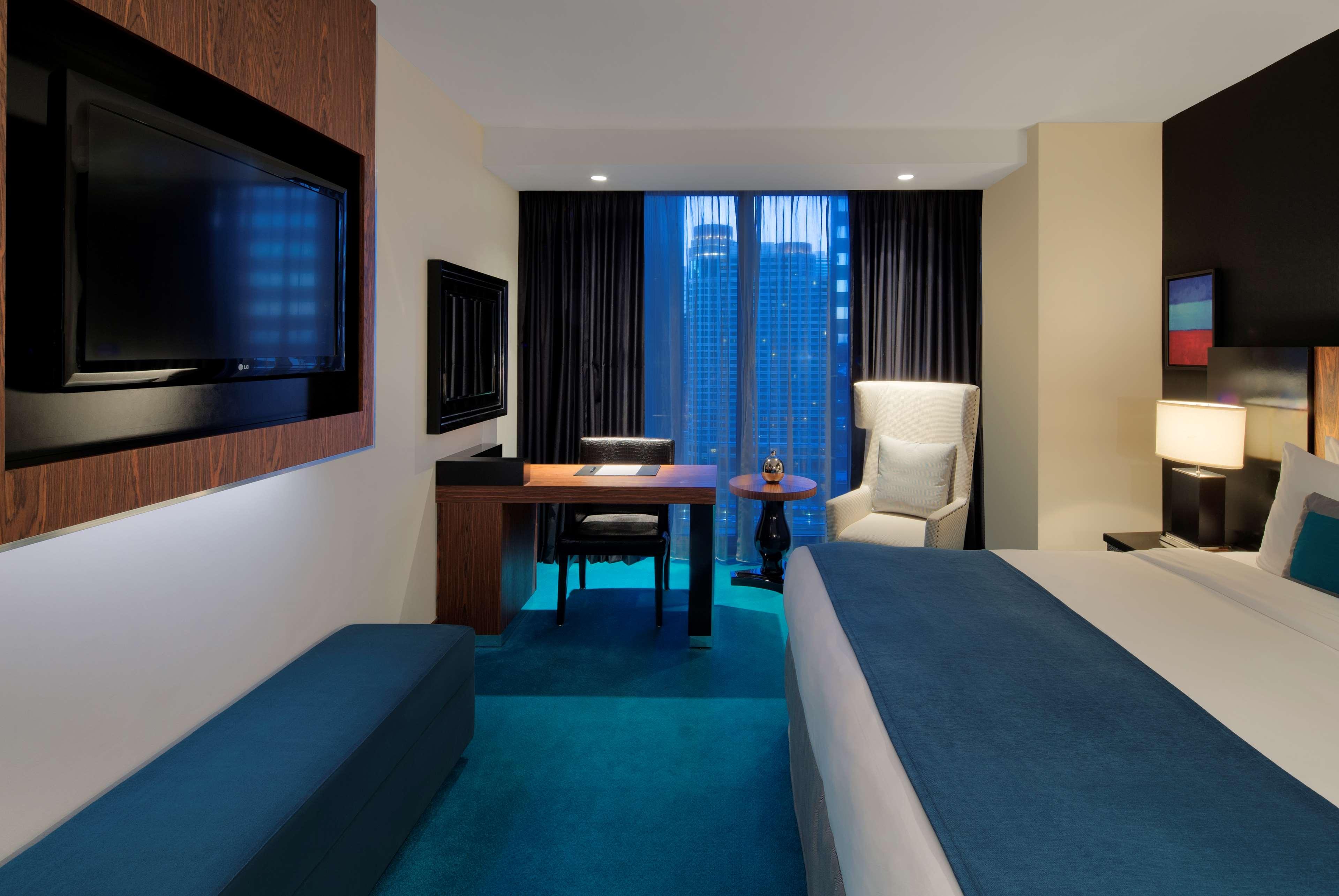 Room Premium King Bed