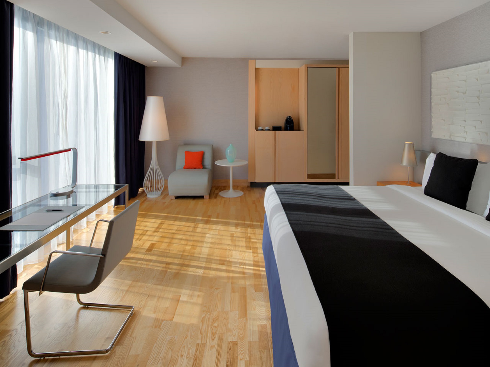 Room City View King Bed