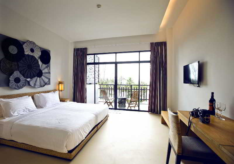 Double or Twin Deluxe Ocean View