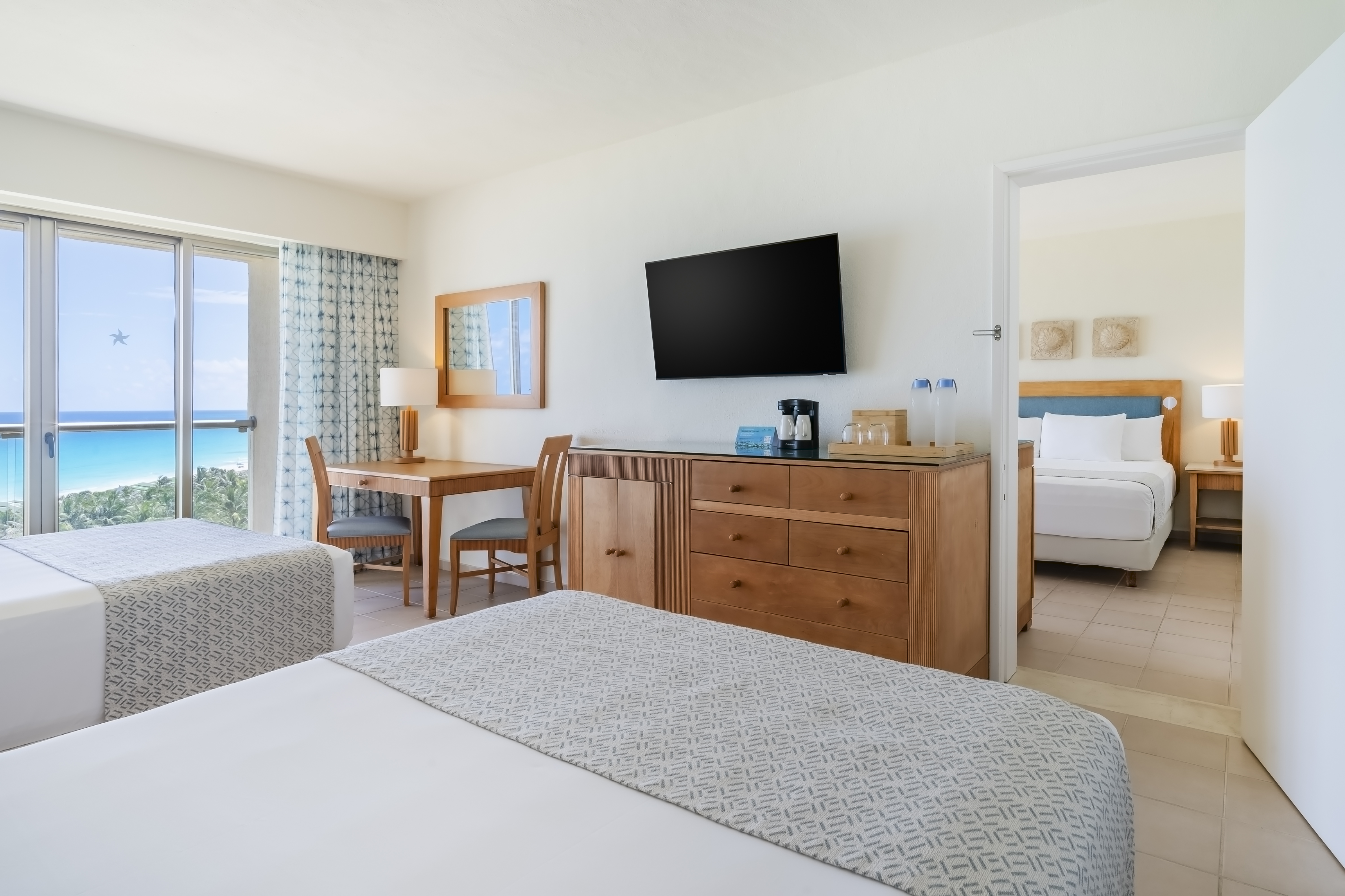 Family Room Ocean View Two Bedrooms