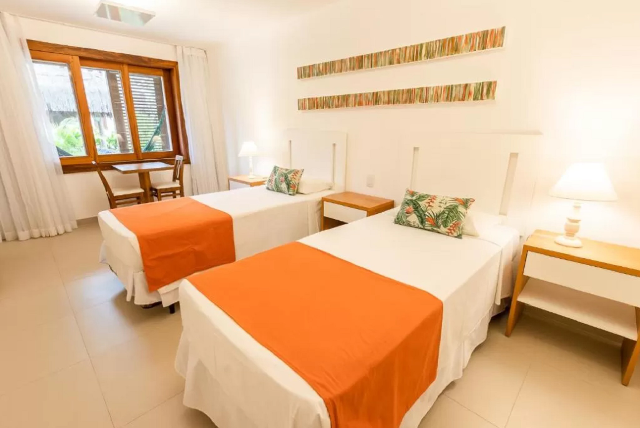 Family Room Capacity 5