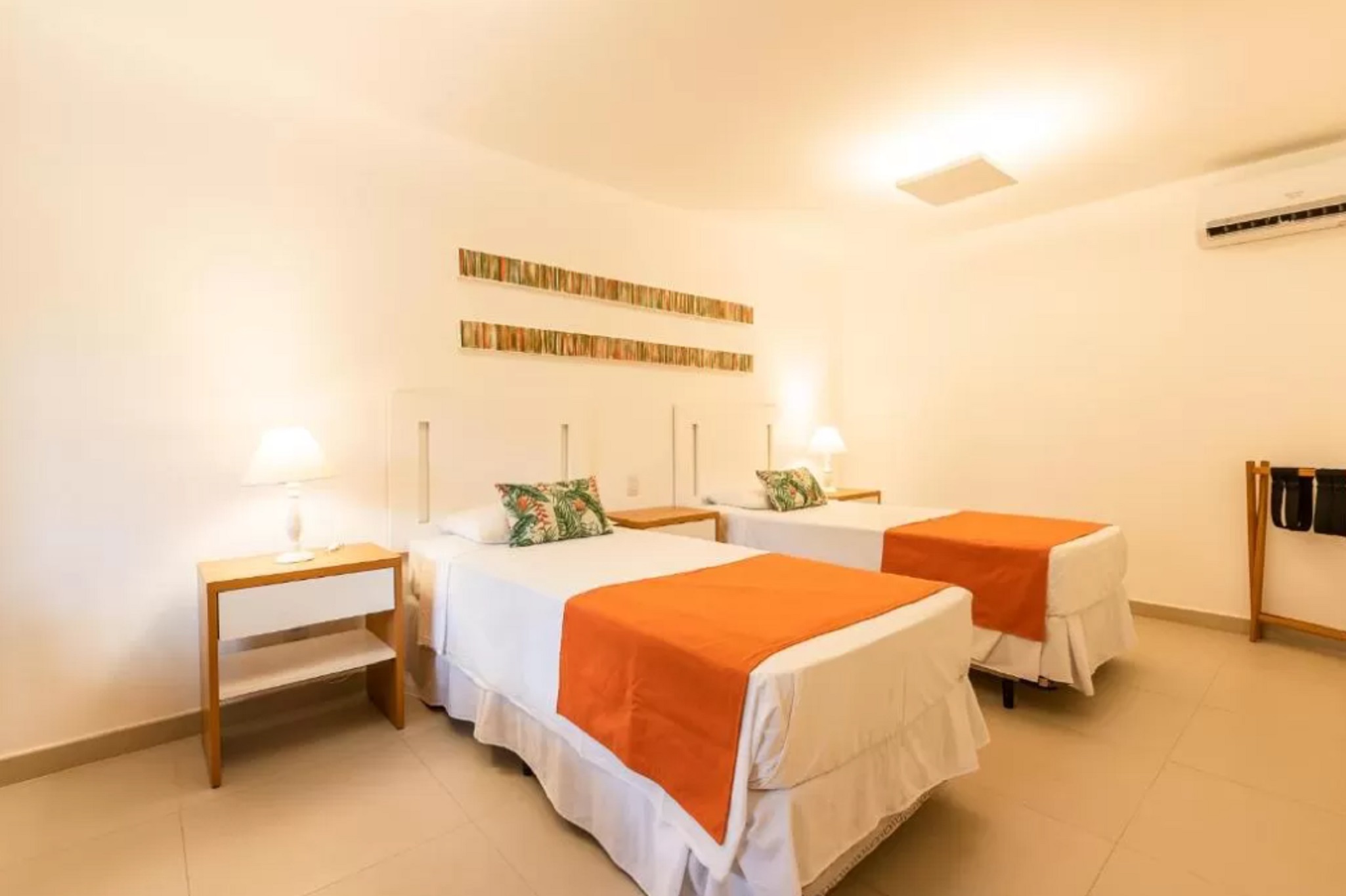 Family Room Capacity 5