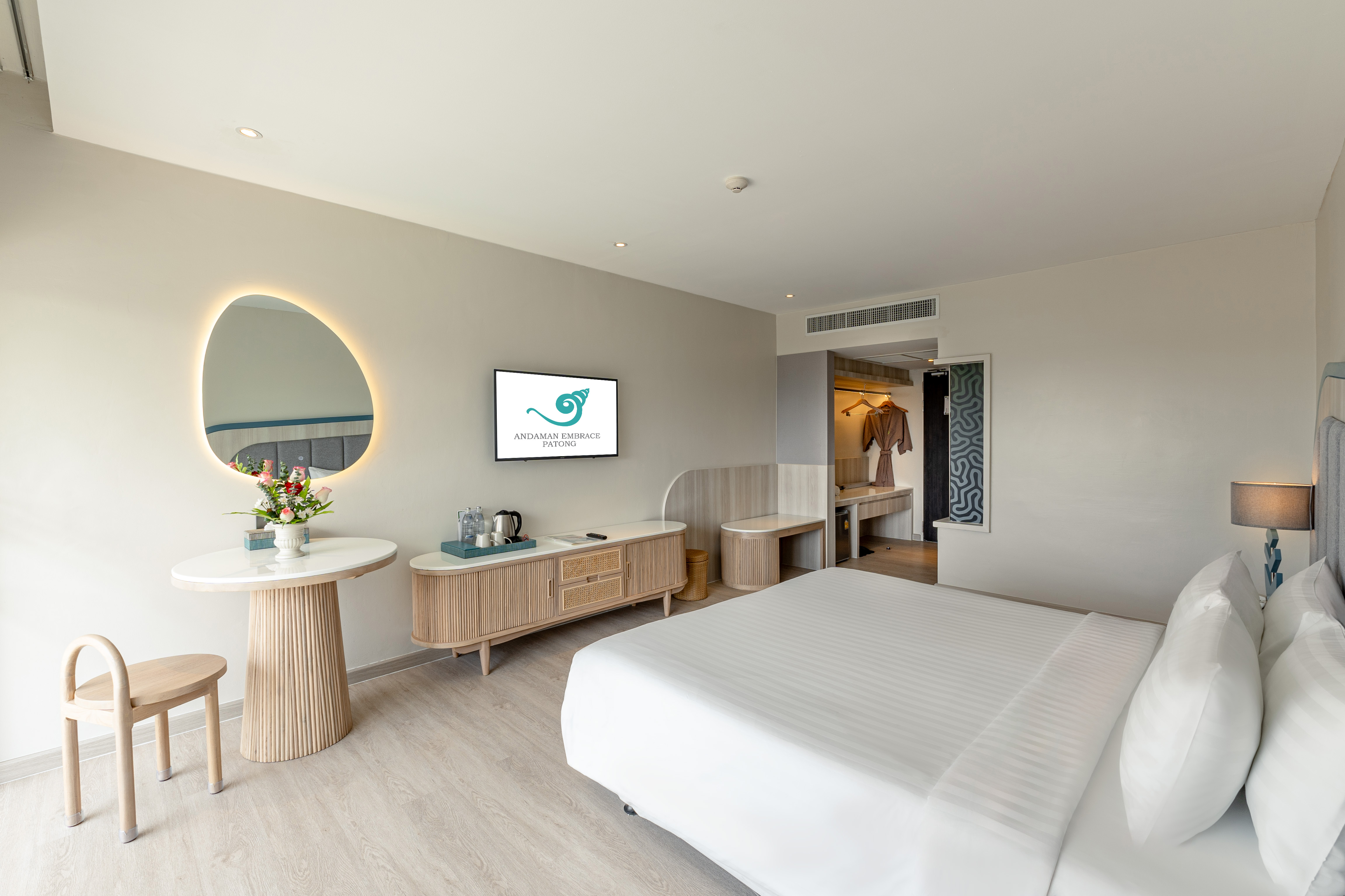 Double or Twin Deluxe with Balcony