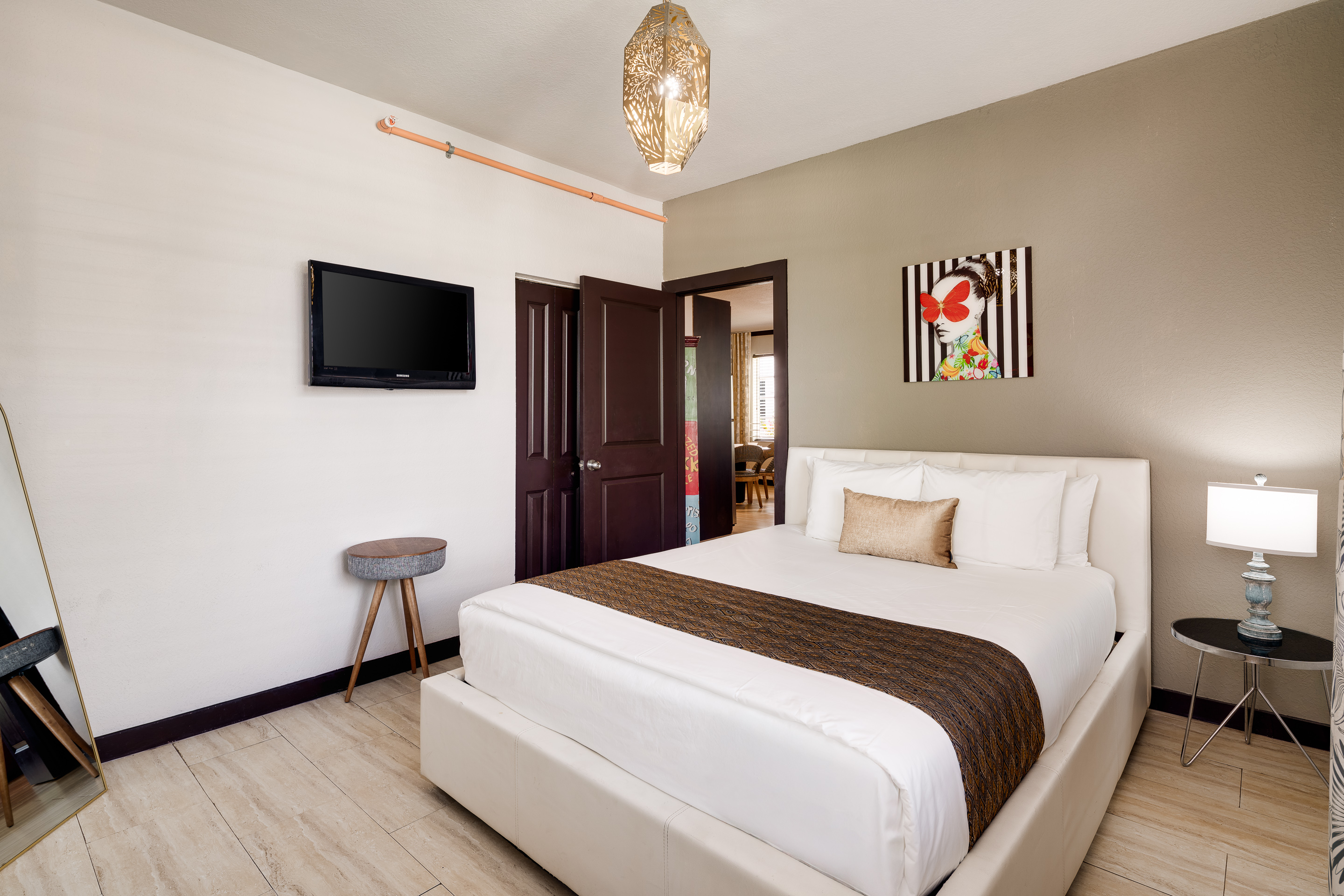 Suite One Bedroom with Views