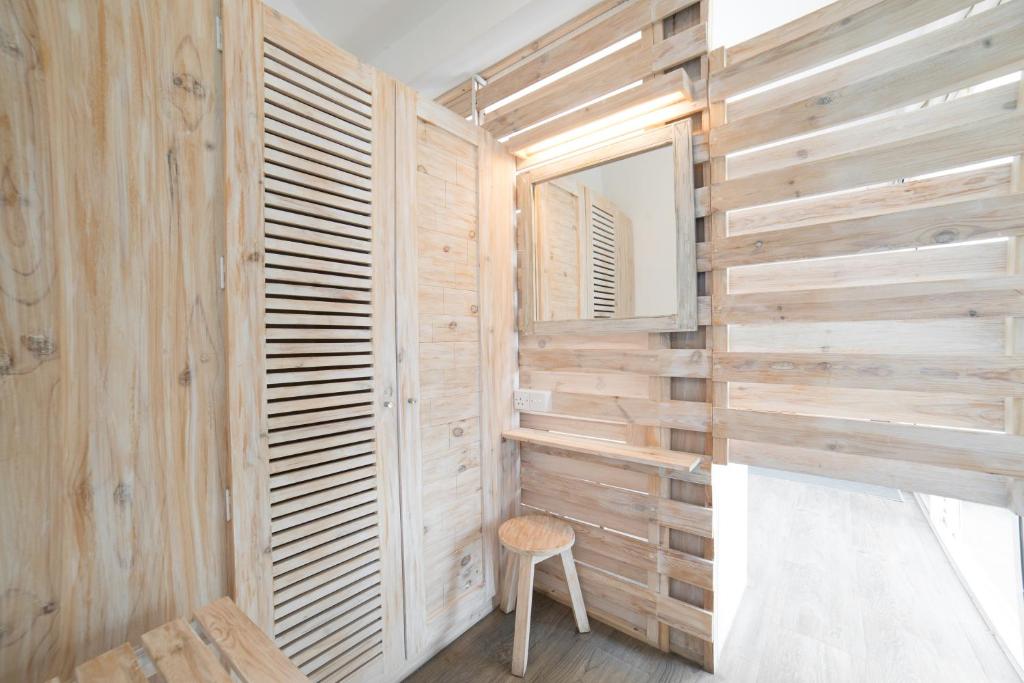 Single Premium Sea View