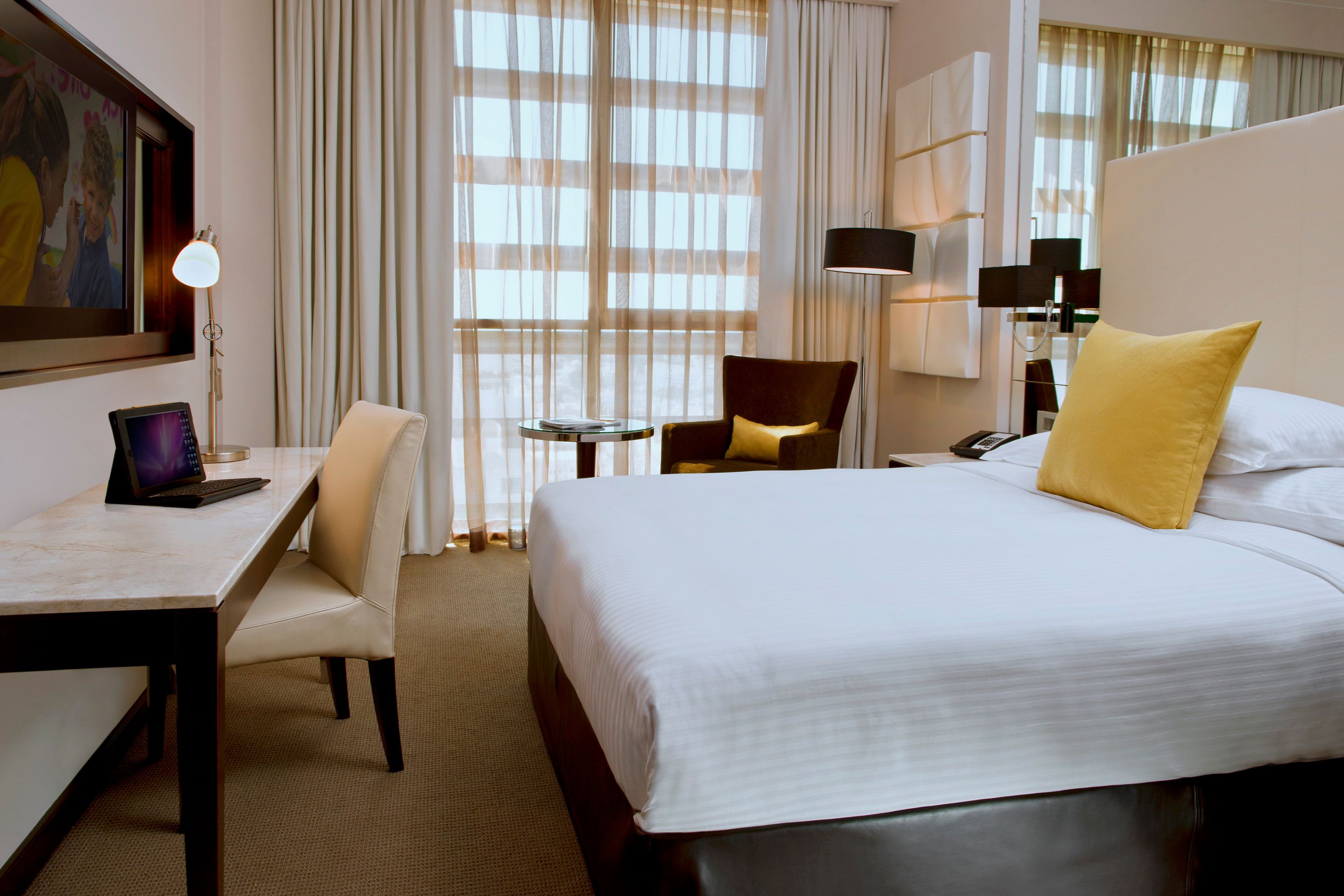 Double Queen Size Bed