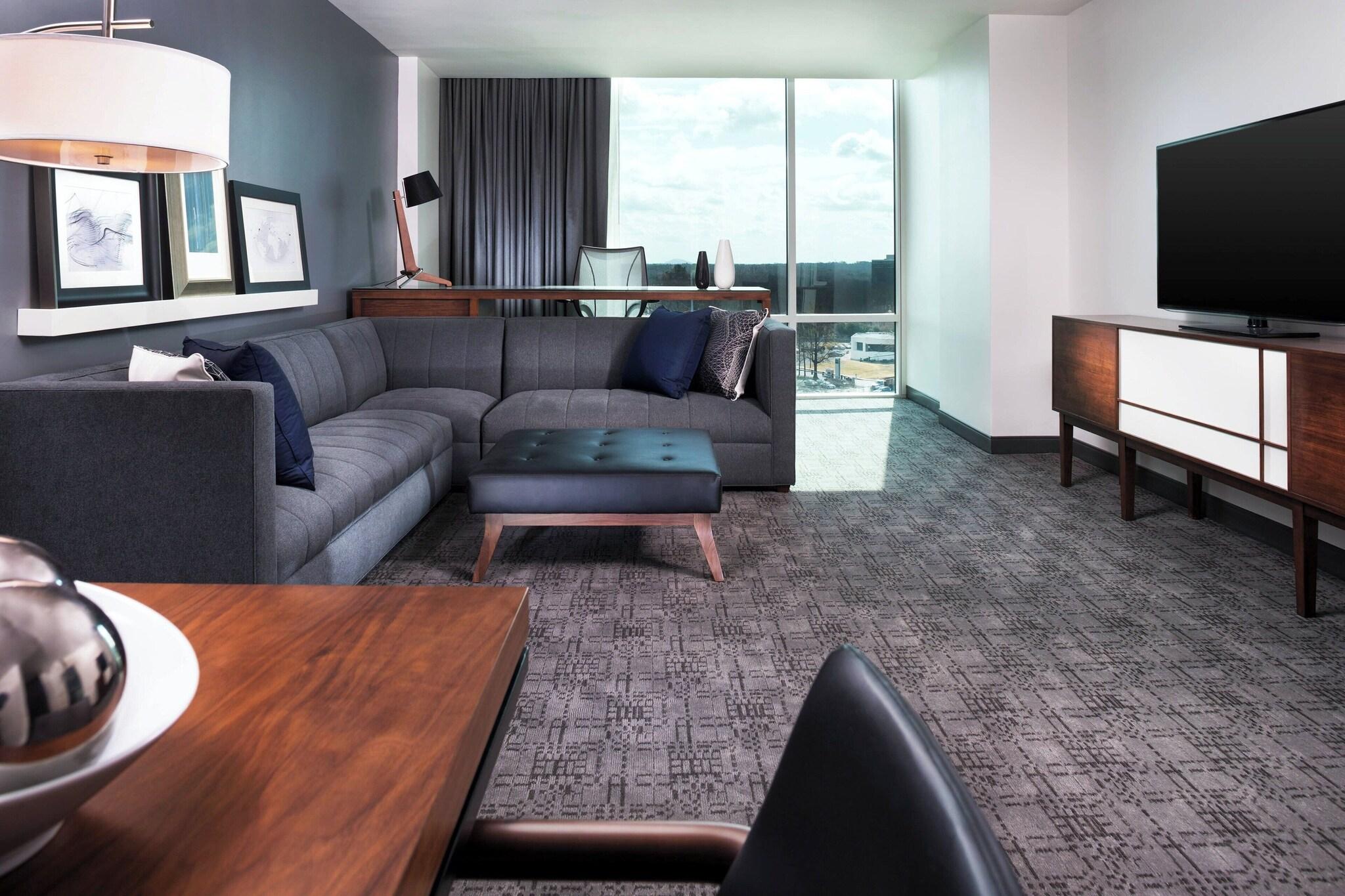 Suite King Bed One Bedroom 