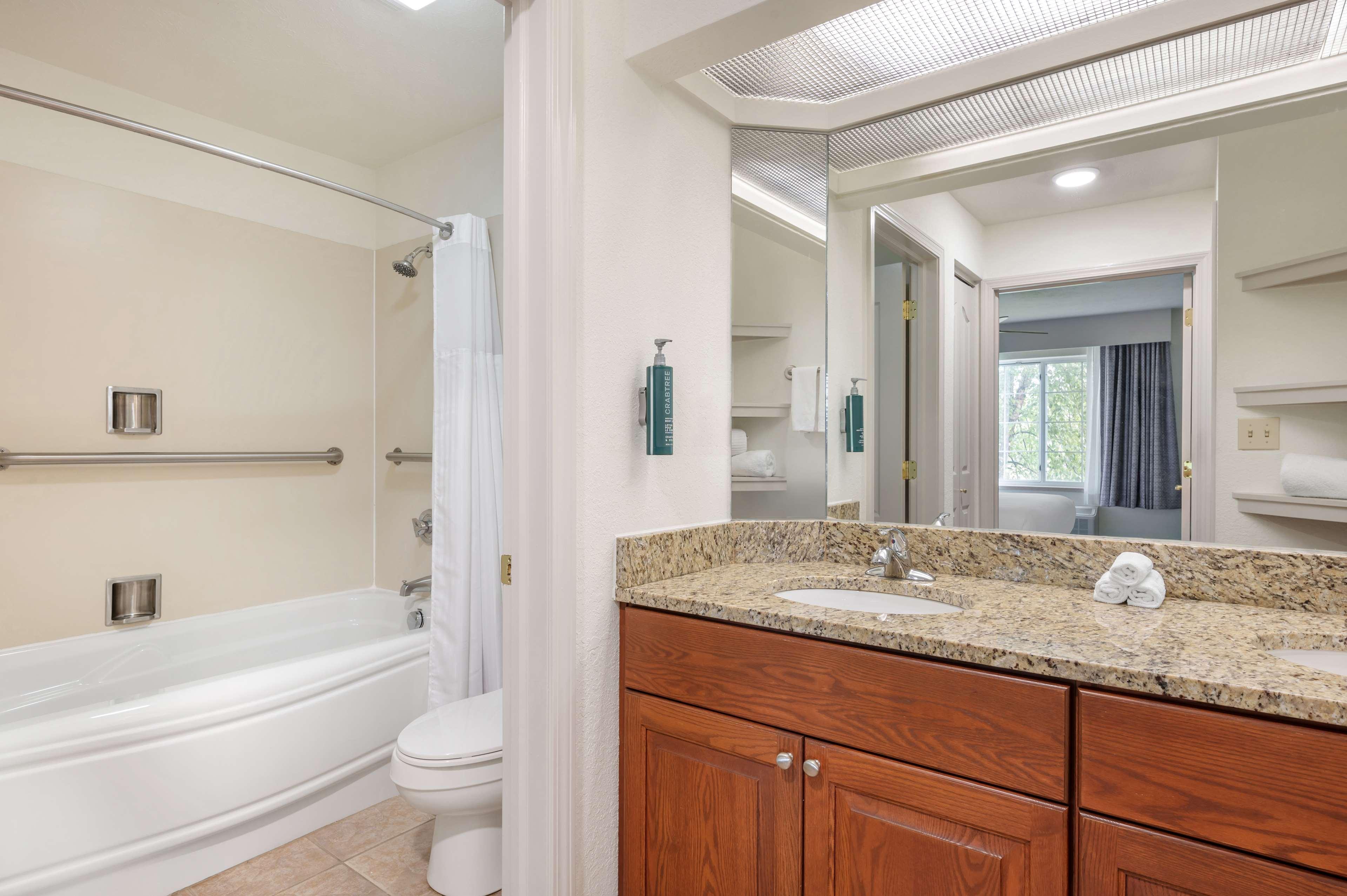 Suite King Bed One Bedroom 