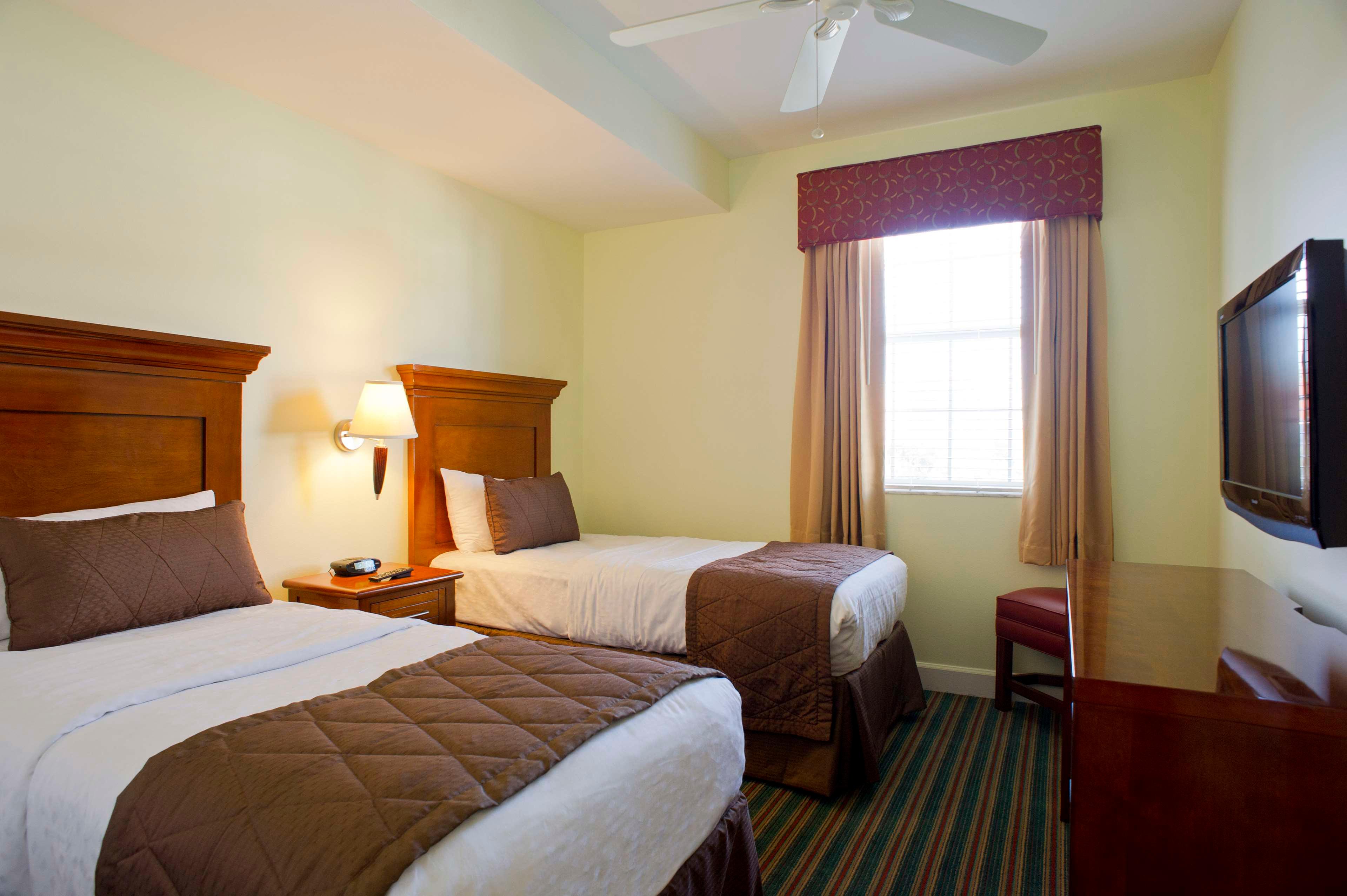 Suite King Bed Two Bedrooms