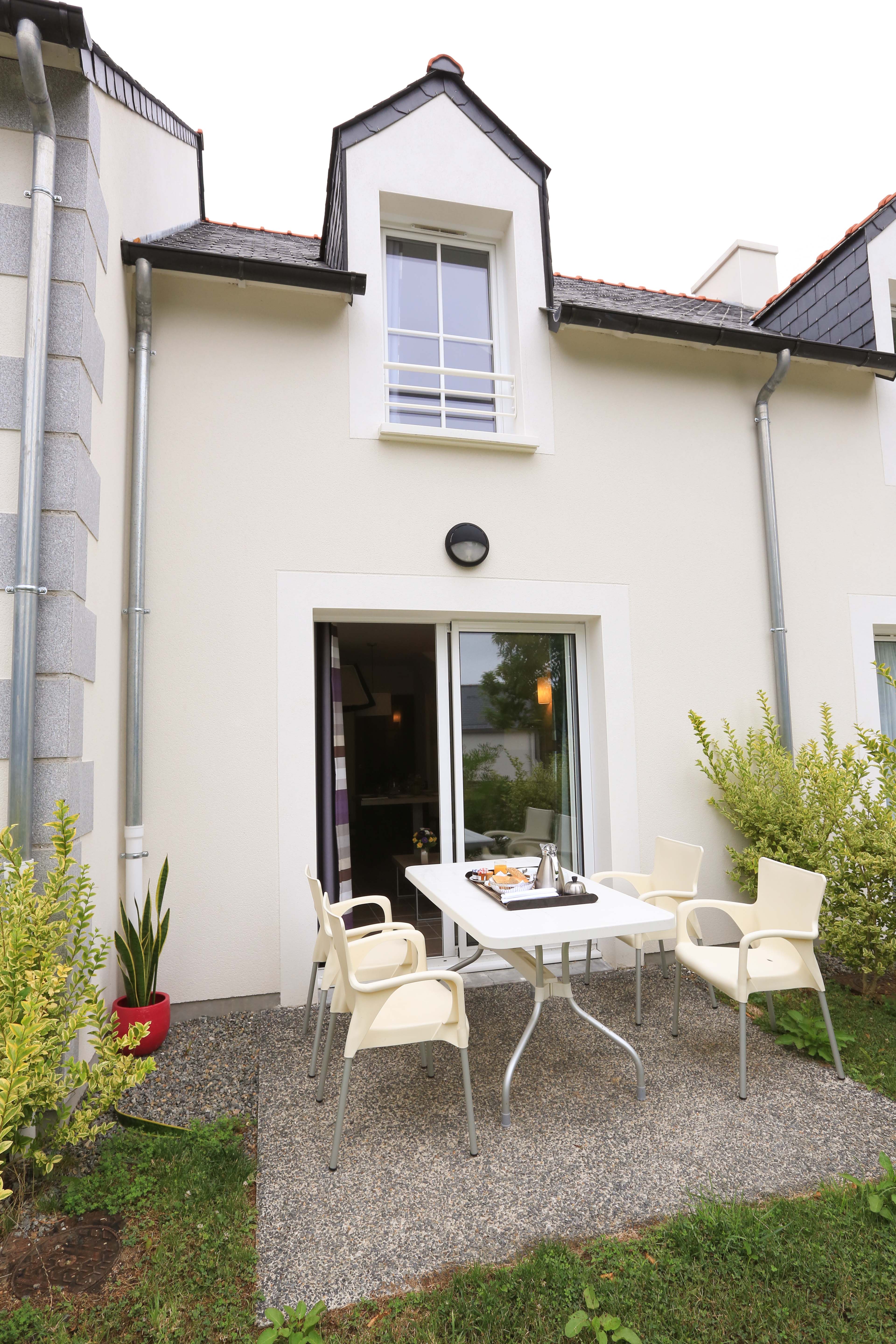 Family Room Standard